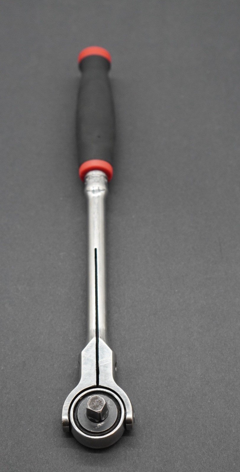 Snap On Ratchet 3/8” Drive Round Head Swivel Soft Grip Handle ( Red ) FHNF100