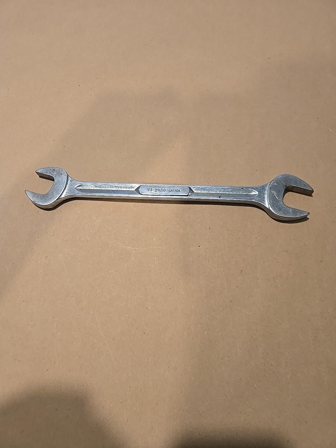 Snap On 7/8″-15/16″ SAE Chrome Double Open End Wrench Canada VS2830