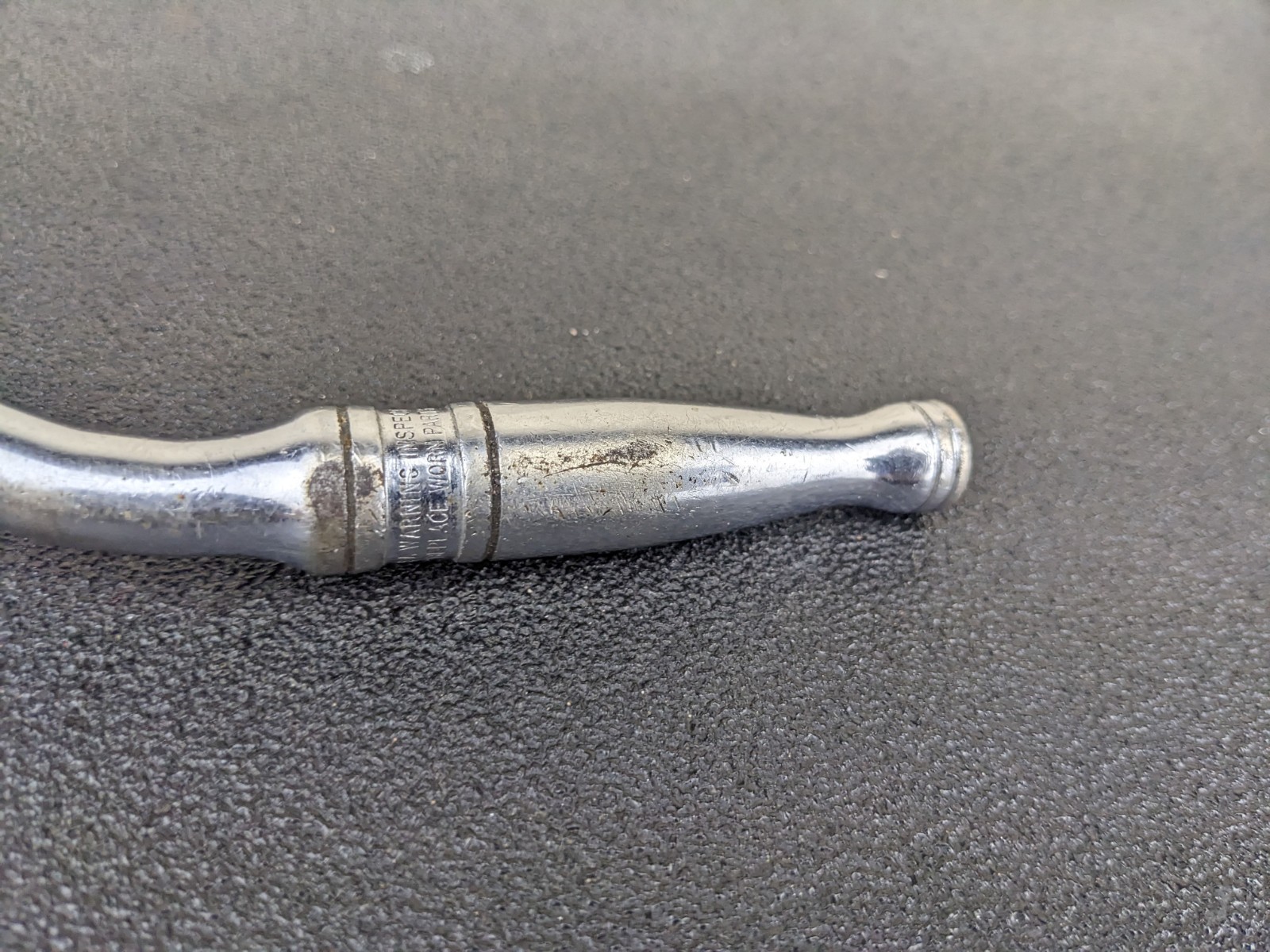 SNAP-ON TOOLS F732, 3/8″ DRIVE 11″ FLEX HEAD OFF-SET ANGLE RATCHET