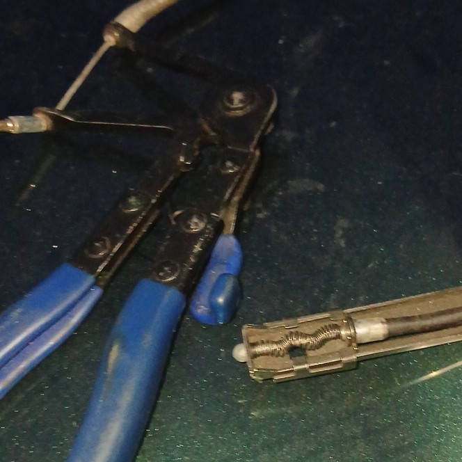 Vintage Astro Pneumatic #94093 Multi-Cable Hose Clamp Plier Made In Taiwan