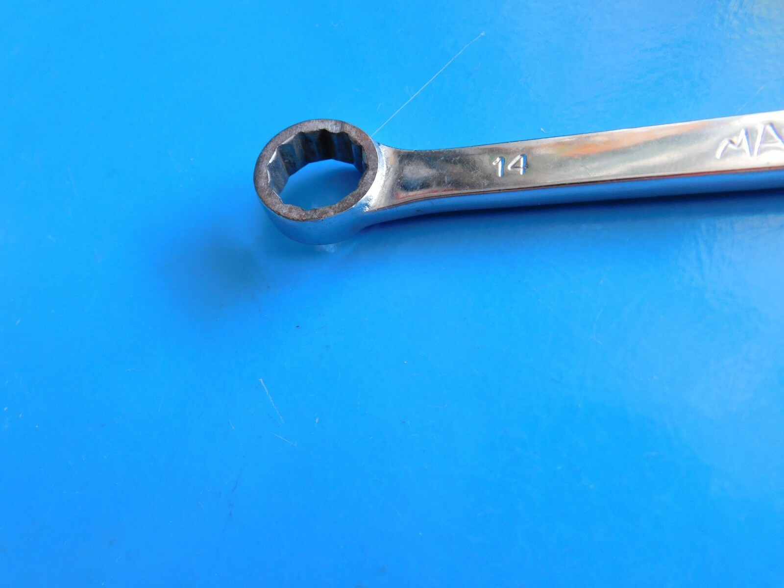 USED, MAC SHORT COMBO WRENCHS «6,7,8,9,10,11,12,14,15,16,17,18,19MM» LOT OF 13