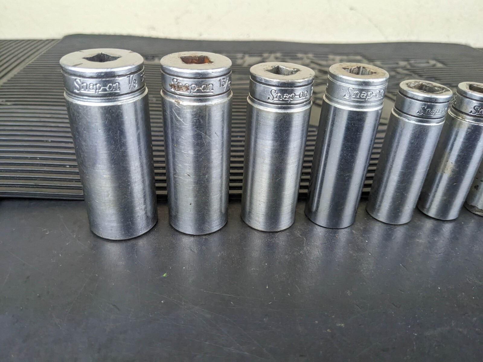 #bg227 Snap on Tools 211SFSY 3/8″ Drive Deep Chrome Socket Set Socket Set