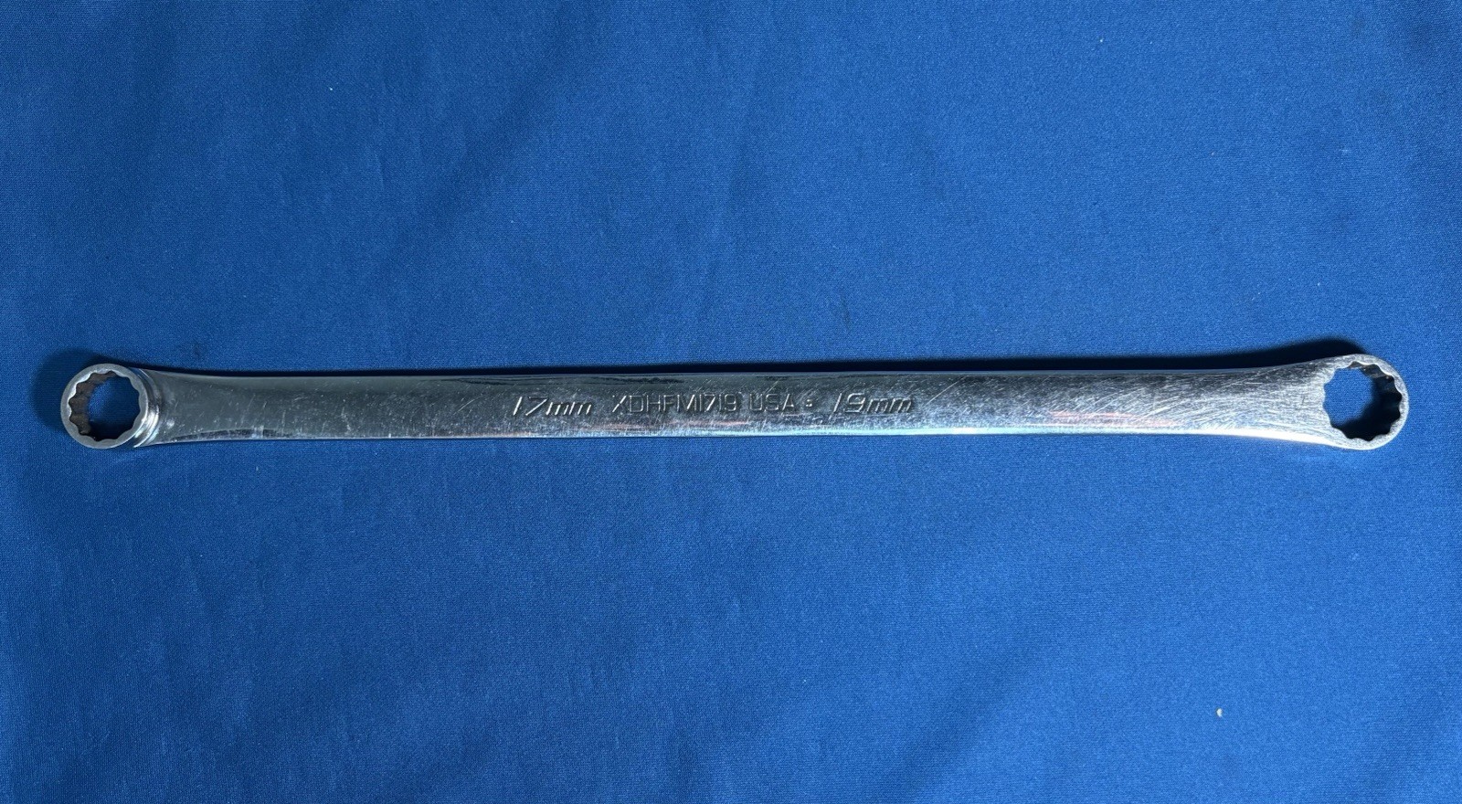 Snap-on 17mm-19mm Wrench Double Box End Metric 12 Point #XDHFM1719 USA