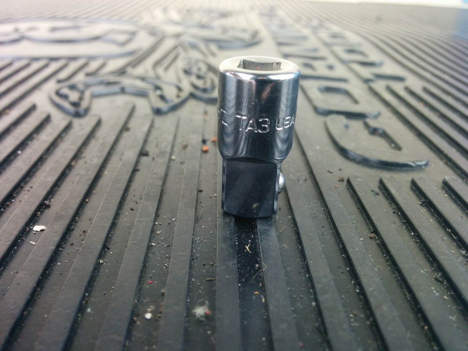 #af745 New!! Snap-On TA3 Adaptor-Reducer 1/4 Internal to 3/8 External