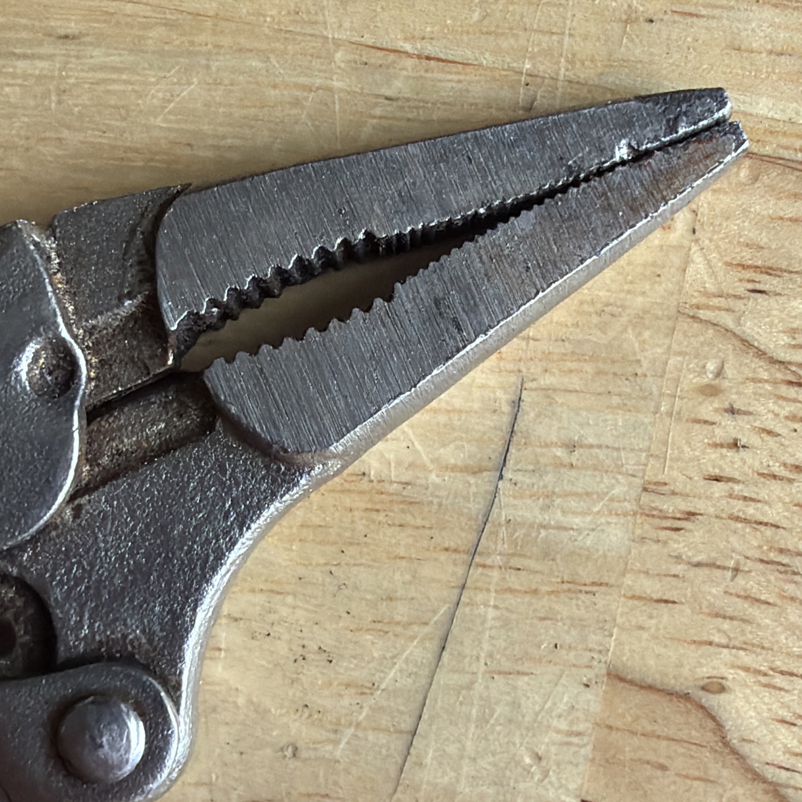 Petersen 5″ Long Nose Locking Pliers Vise Grips 4LN Vtg Dewitt, Neb. USA