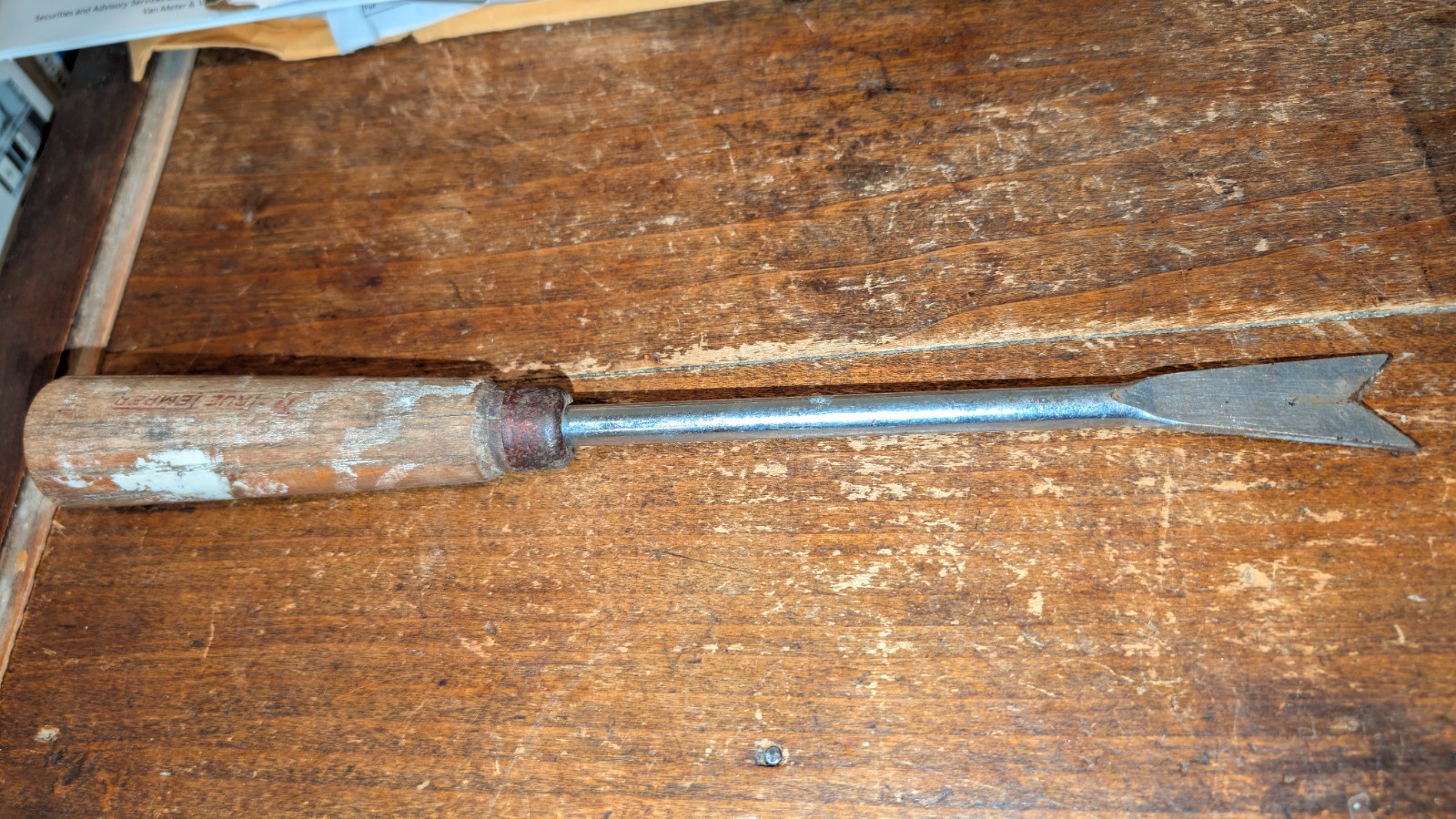 Vintage Unbranded 12″ Long x 1″ Diameter Heavy Duty Fastener Remover