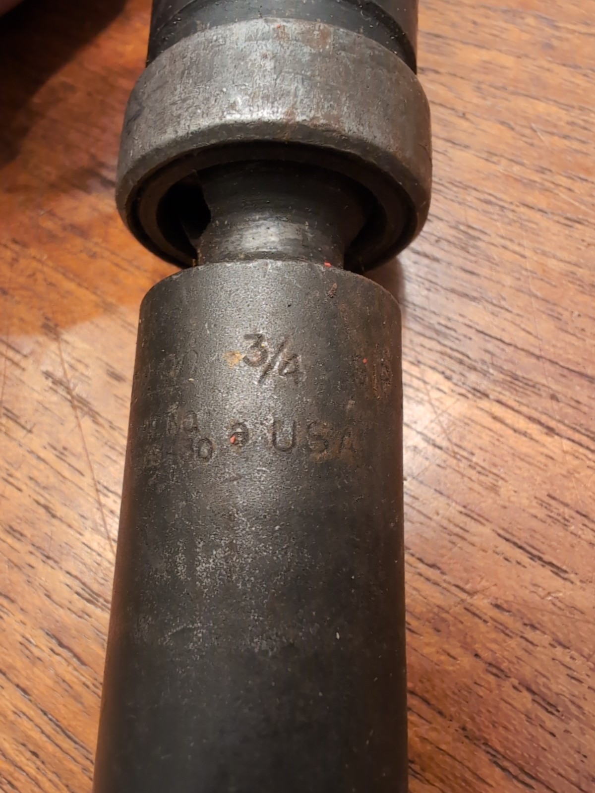 Snap On Tools USA SIP24 1/2″ Drive 6 Pt 3/4″ Deep Swivel Impact Socket