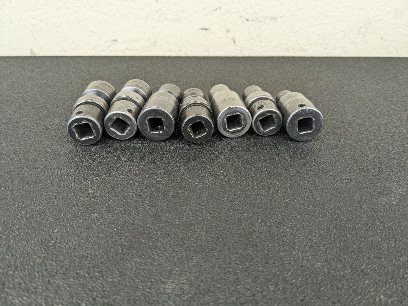 #bj185 Snap On Tools 207IPFM 3/8″ Drive METRIC IMPACT 6-point Swivel Socket Set
