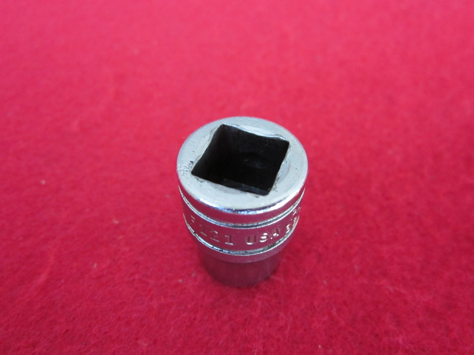 Snap On F121 3/8″ Drive 3/8″ 12PT SAE Shallow Chrome Socket