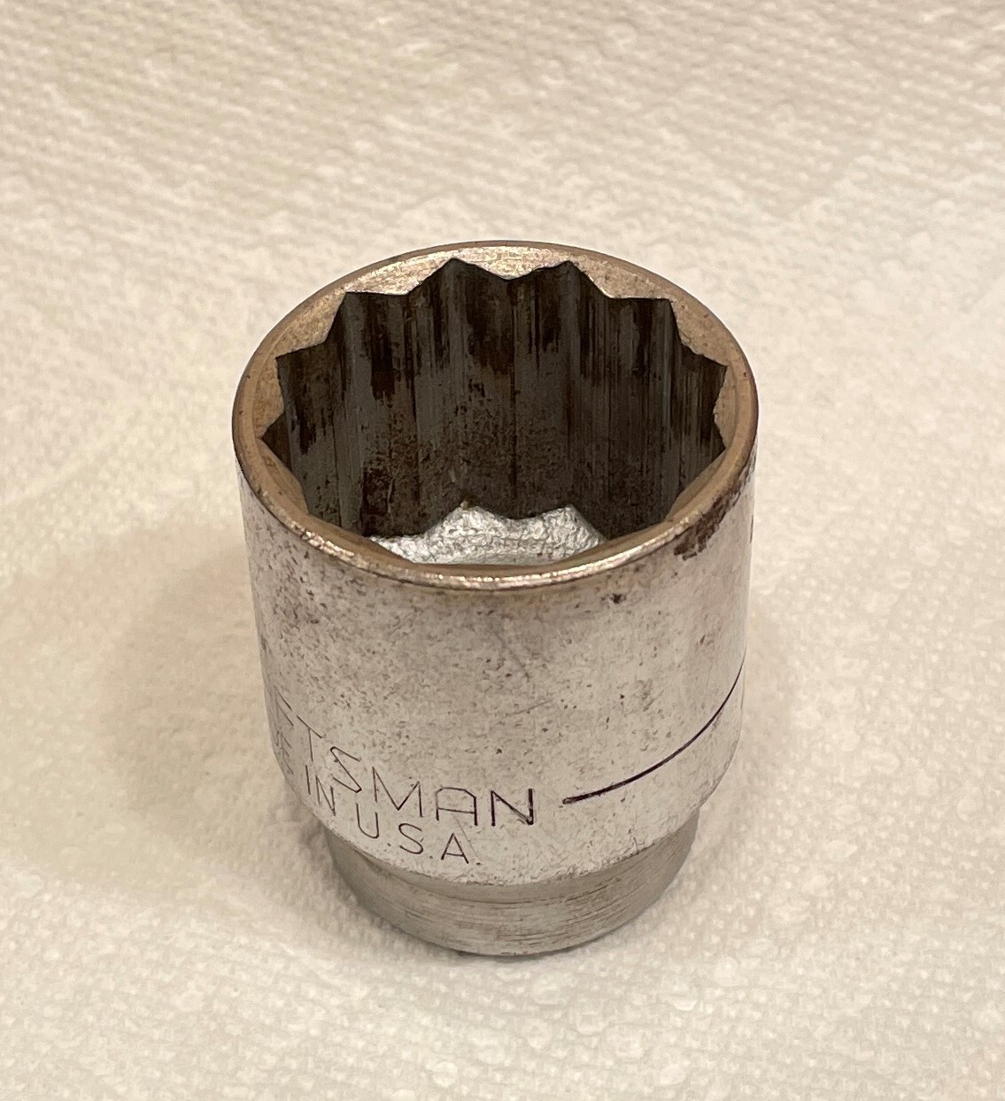 Craftsman 47551 3/4″ Drive, 1 7/16″ – 12 Point Socket Tool