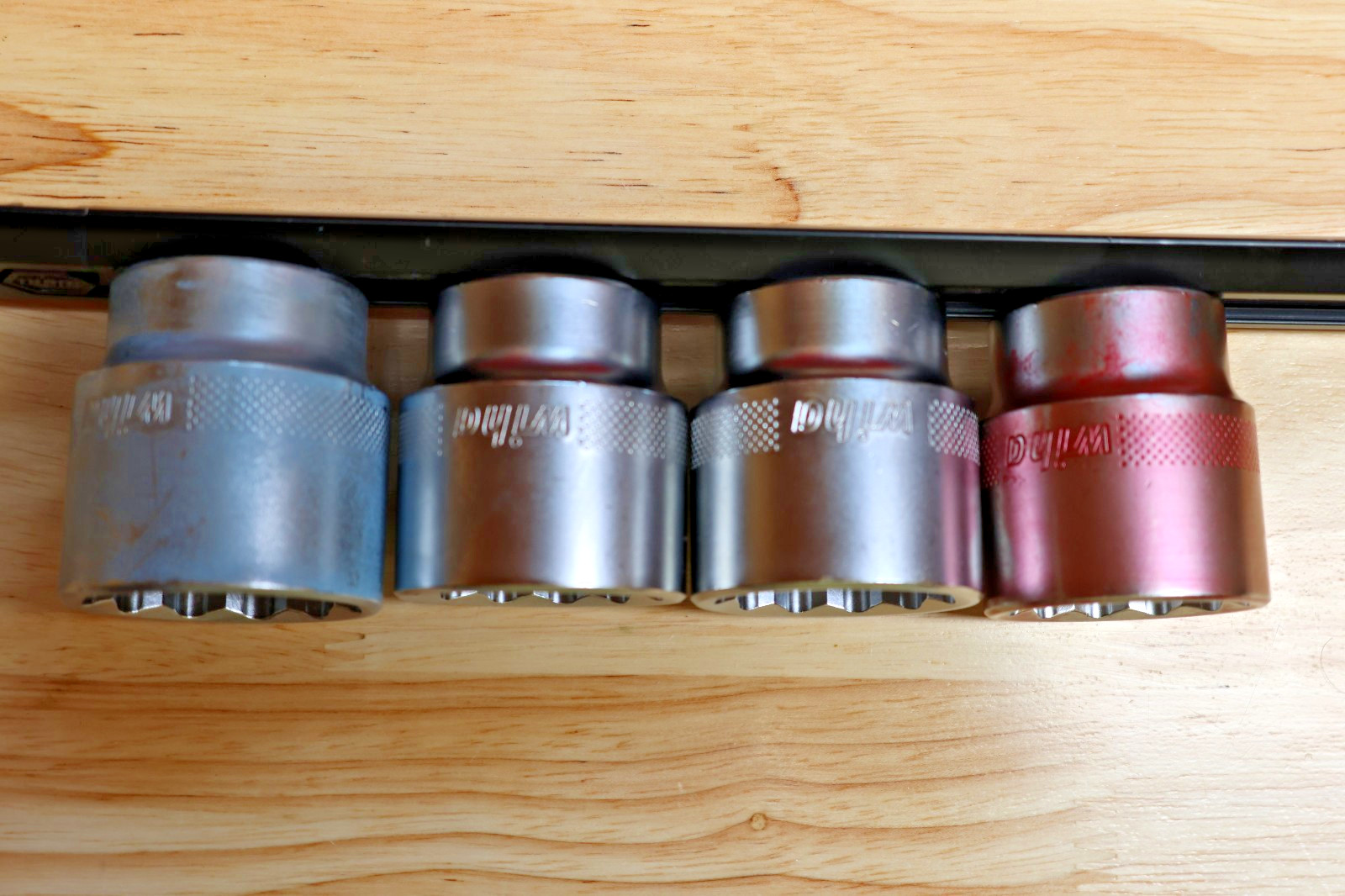Wiha 33891 30 Piece 1/2″ Drive Socket Set – Metric