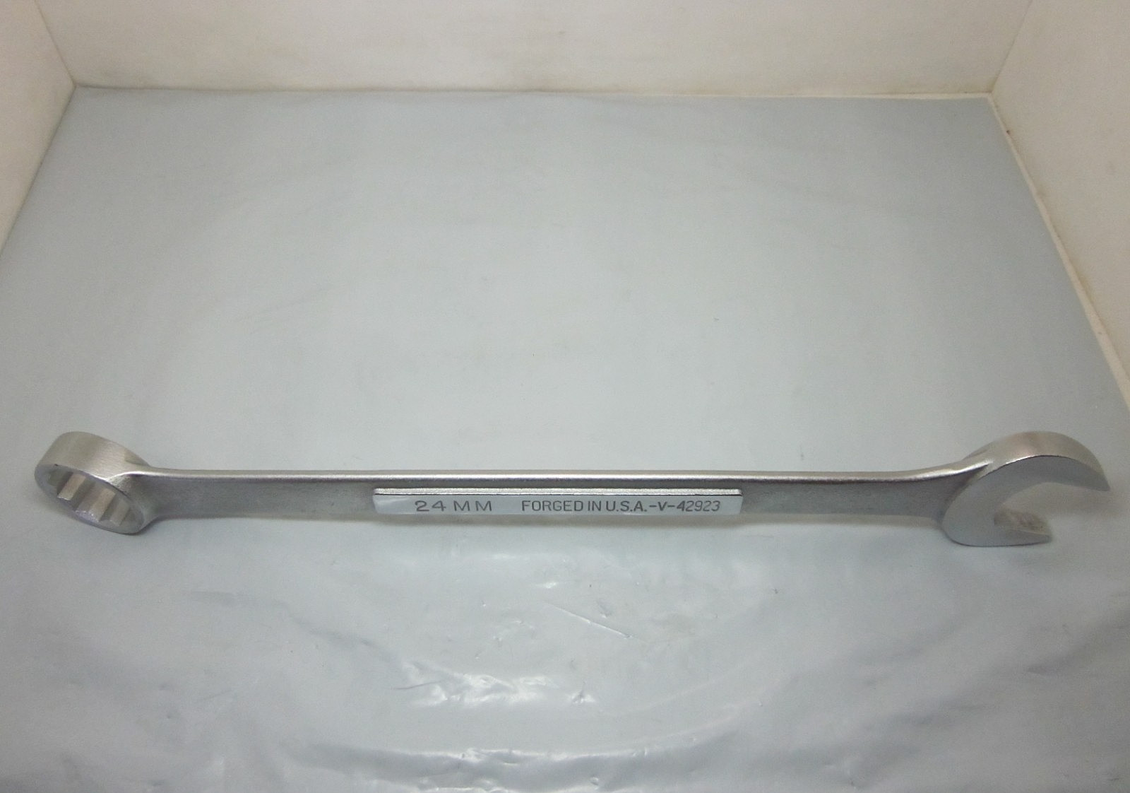 NOS Craftsman 42923 Combination Wrench 24mm V Series 12pt USA