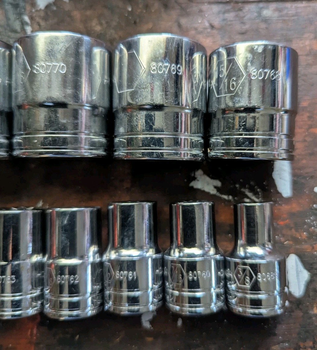 Gearwrench Socket Set. 15 Piece. 1/2″ Drive. 12 Pt. Sae 3/8″ – 1 1/4″
