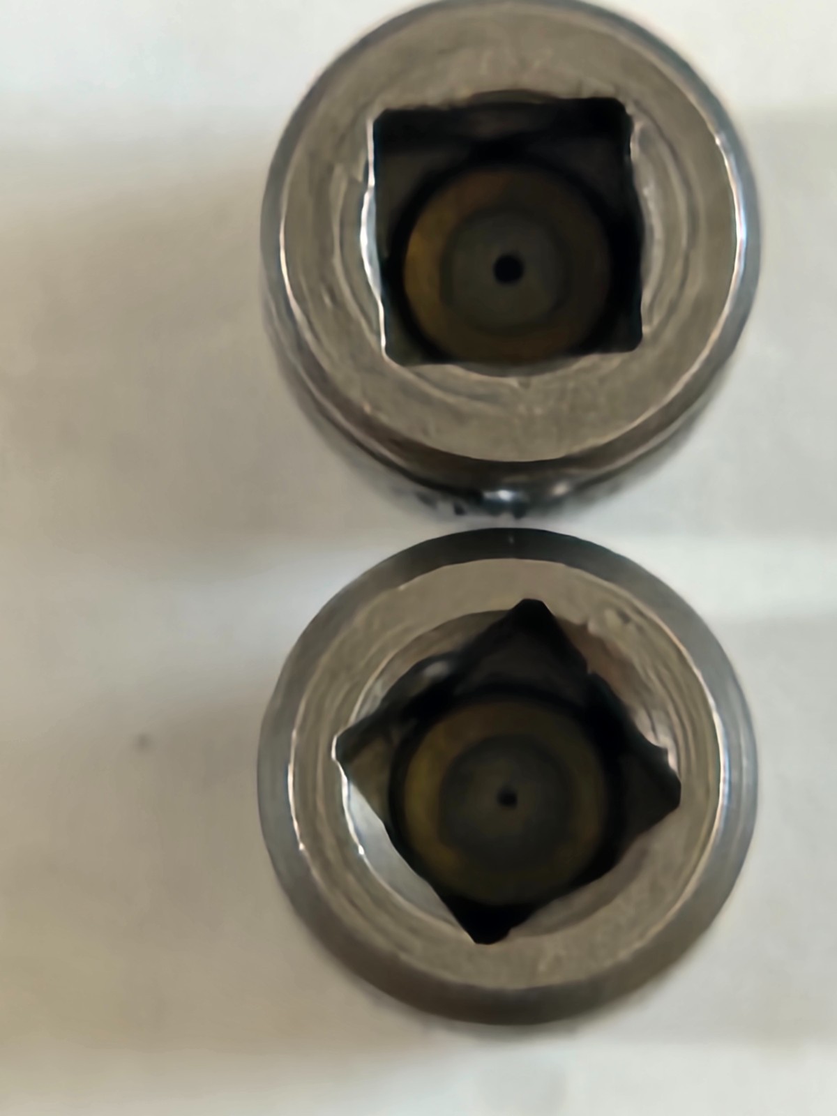SET OF 2 APEX MX-1108-1/4, MAGNETIC 1/4″ DRIVE, 6-POINT 1/4″ SOCKET