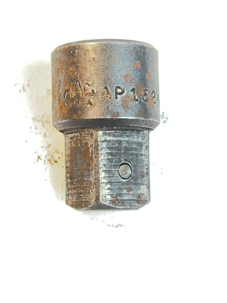 Mac Tools 1/2F To 3/4M Drive Locking Pin Impact Adaptor Socket AP1624