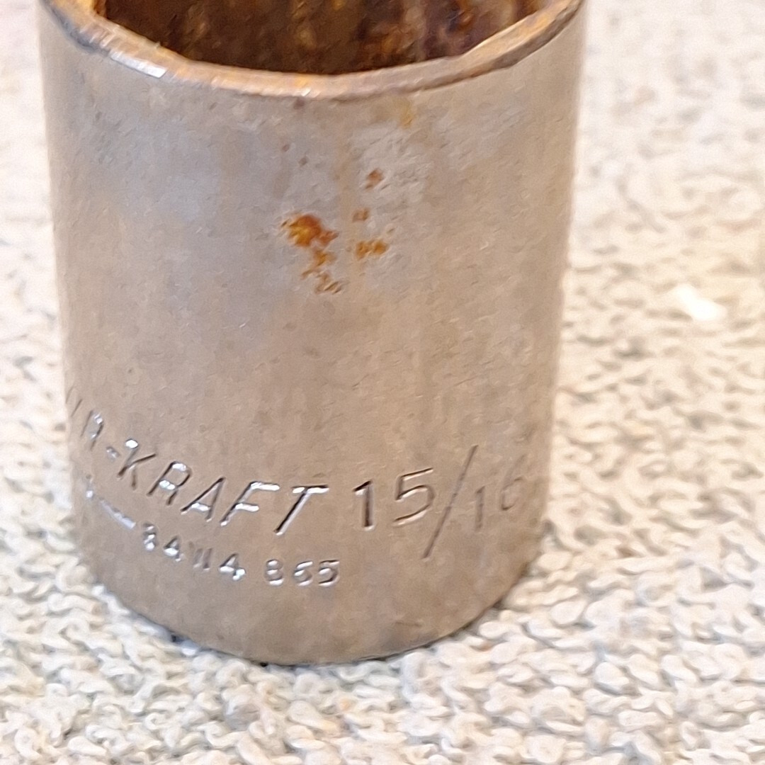 Vintage Powr-Kraft 1/2″ Drive Sockets Lot Of 7. (6 – 12pt & 1 8pt) SEE DESCRIPTI