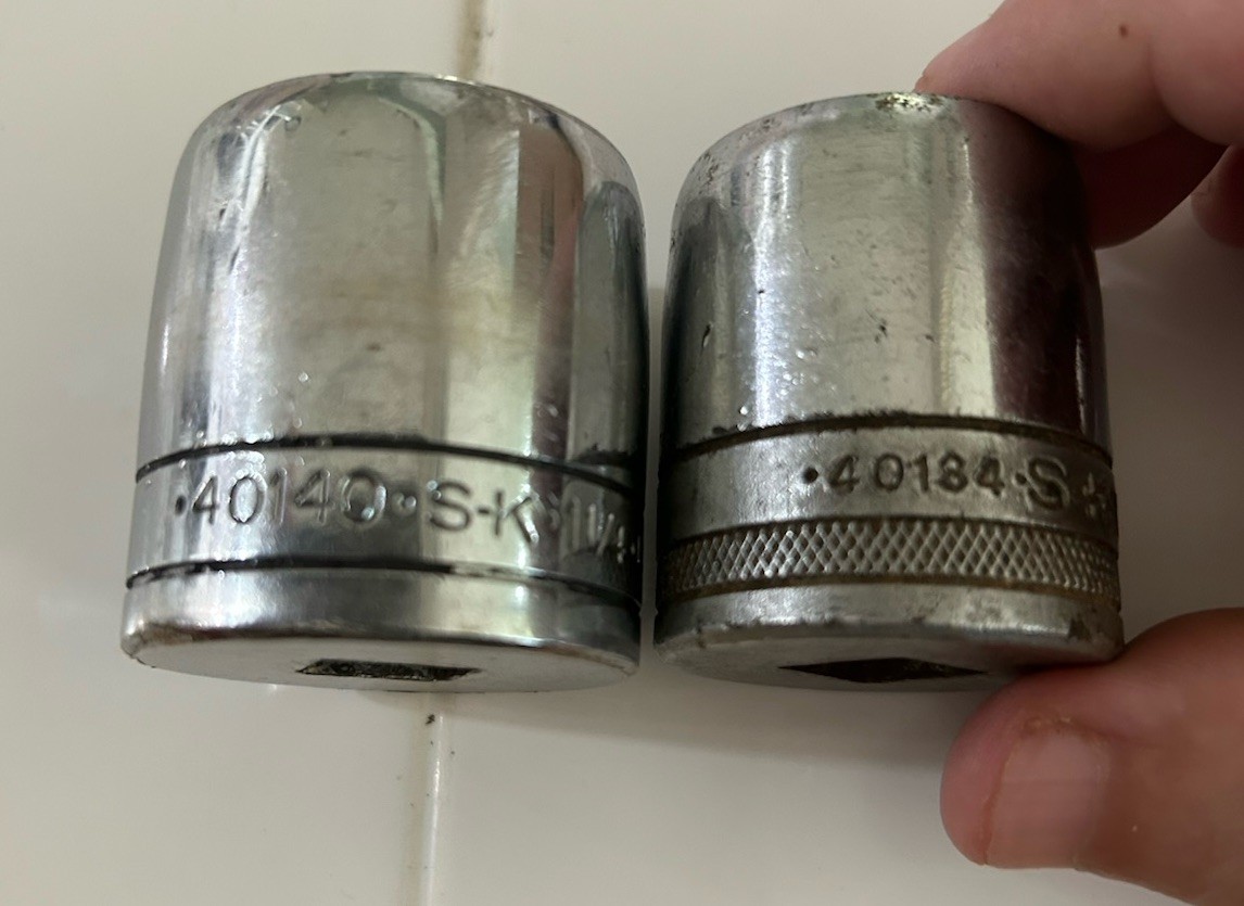 S-K SOCKETS #40134 1-1/16 & 40140 1/4″ BOTH SOCKETS 1/2″ DRIVE KNURLED- VINTAGE
