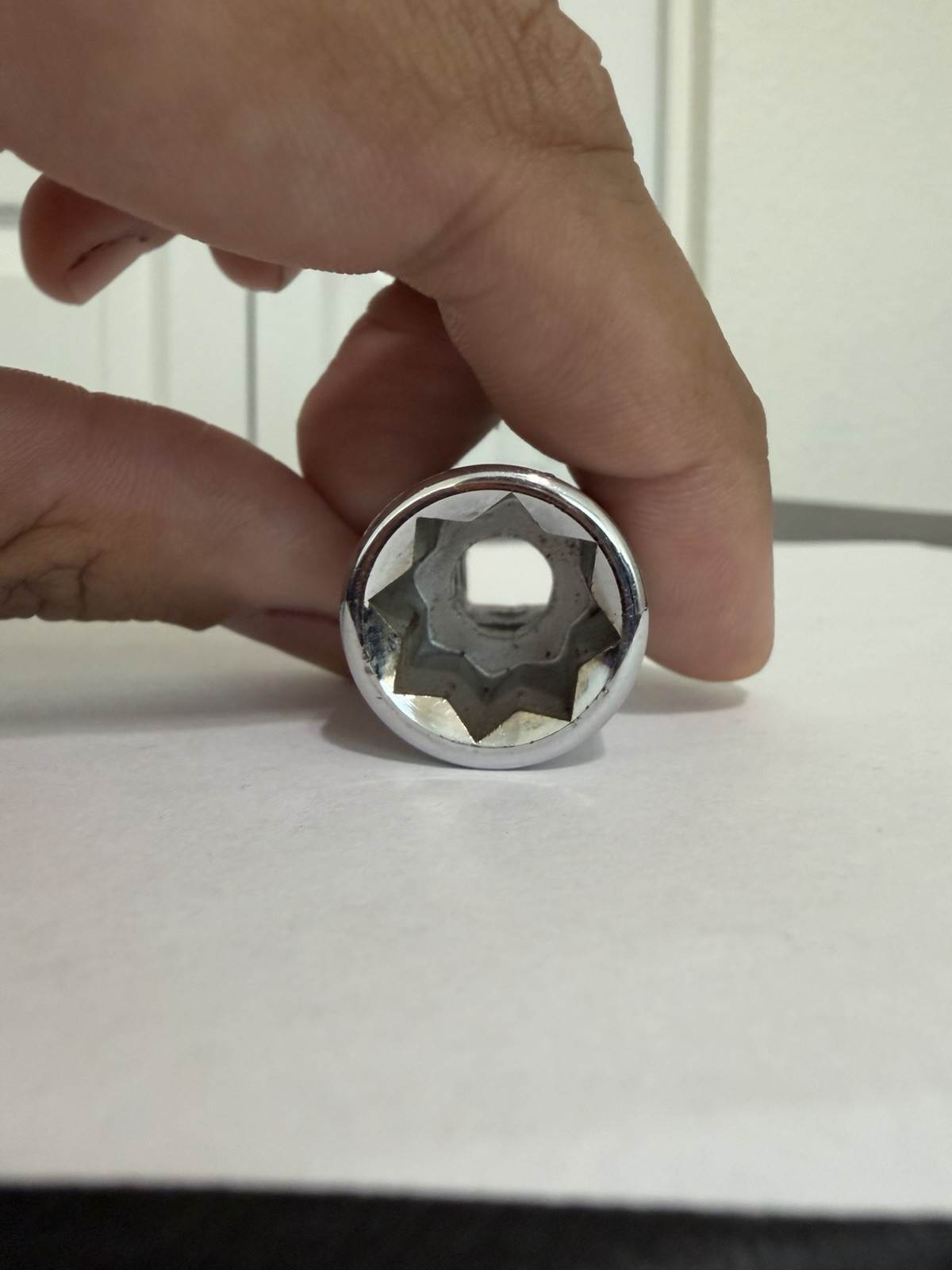 Matco 1/2″ Shallow Socket 3/8″ Drive 8 Point Double Square B168 USA