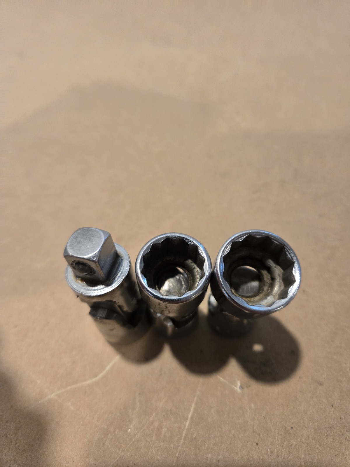 Snap On 3/8″ Drive 9/16″ 5/8″ Universal Swivel Sockets V Series Read Ad Lot Of 3