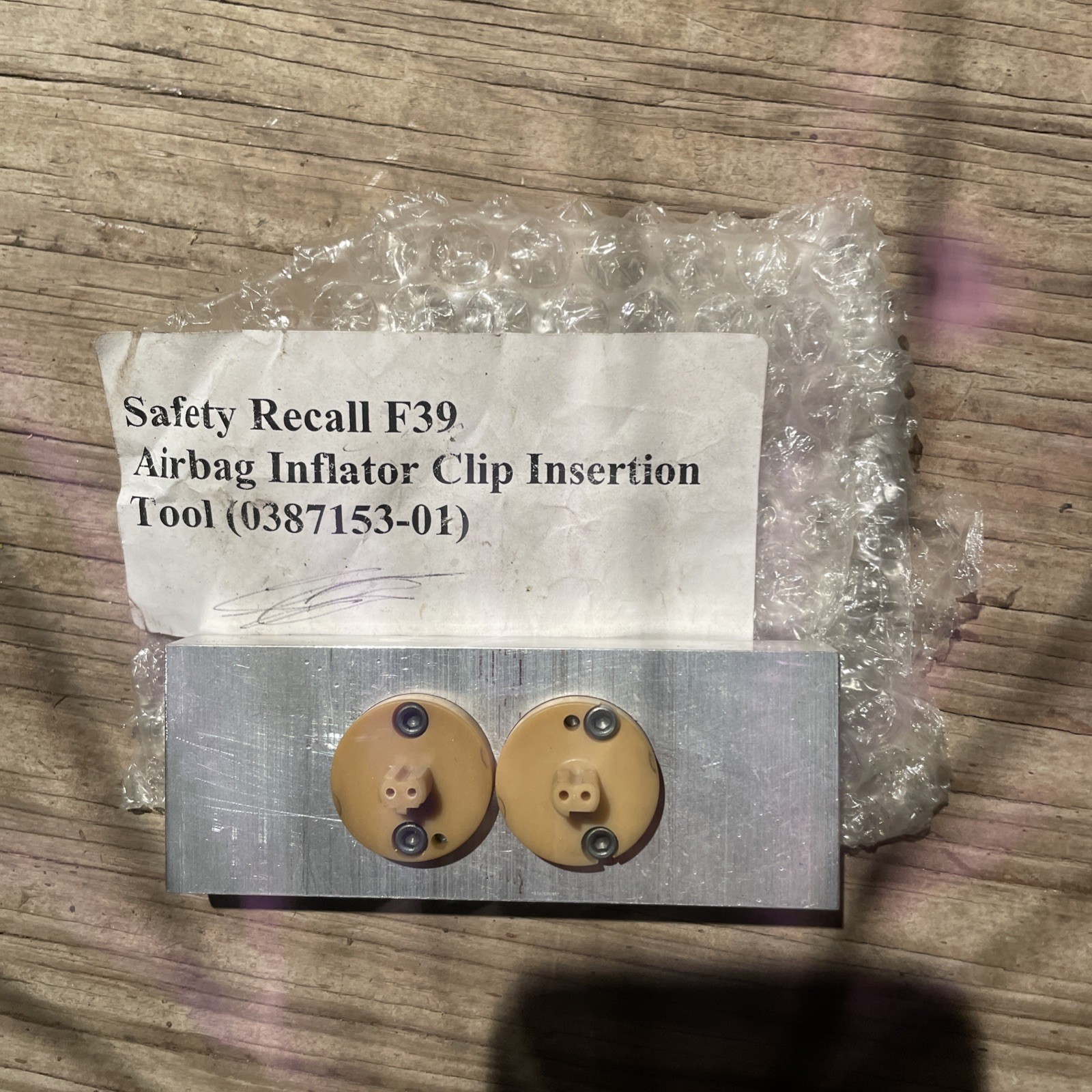SAFETY RECALL F39 SRS CLIP INSERTION TOOL 0387153-01