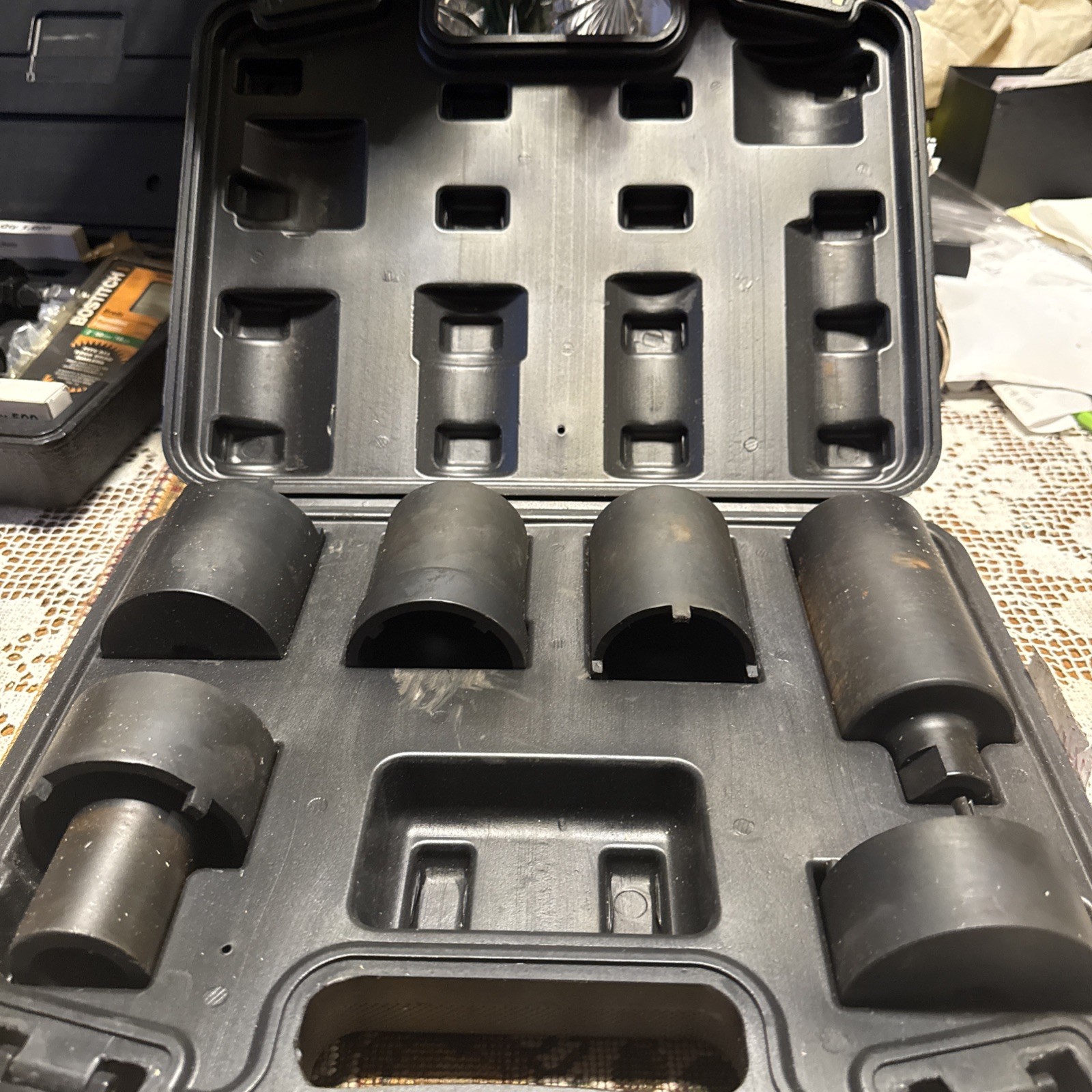 six-piece 4WD locknut socket set, part number HRC453A
