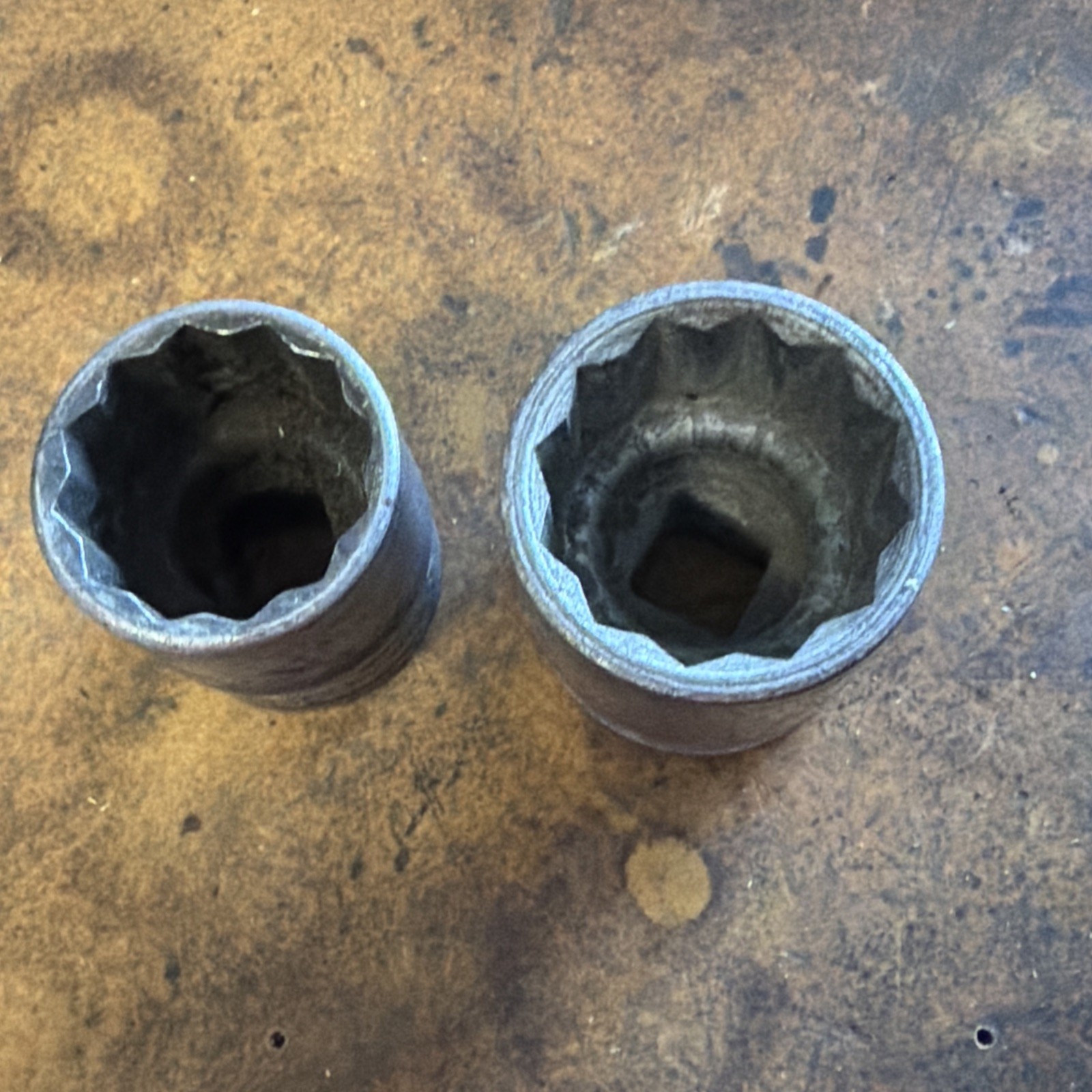 SNAP ON 1/2 INCH DRIVE SOCKETS SW-381 &SW-341 SIZE 1 3/16 &1 1/16