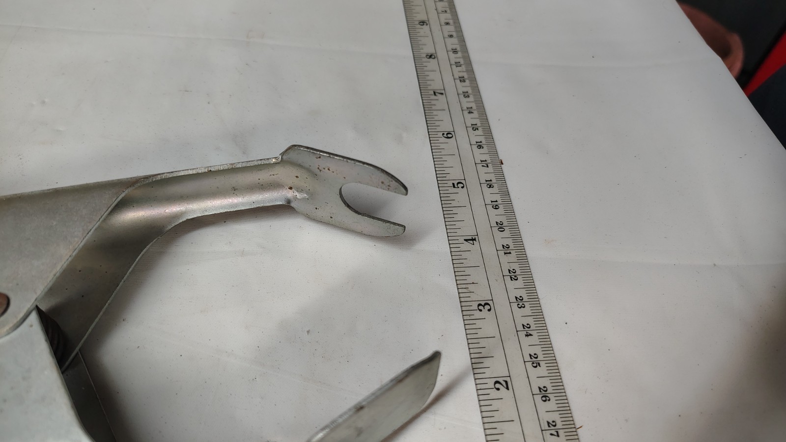 Kent-Moore J-23770 Brake Combination Valve Depressor