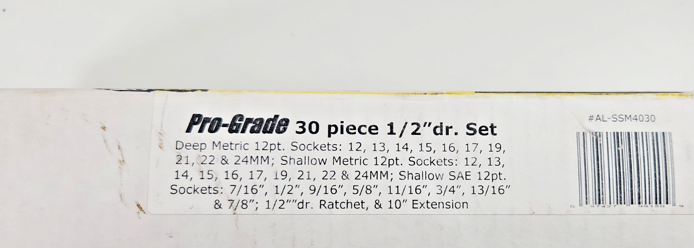 Pro-Grade 19404 0.5 in. Drive SAE Socket Set in Case – 16 Piece