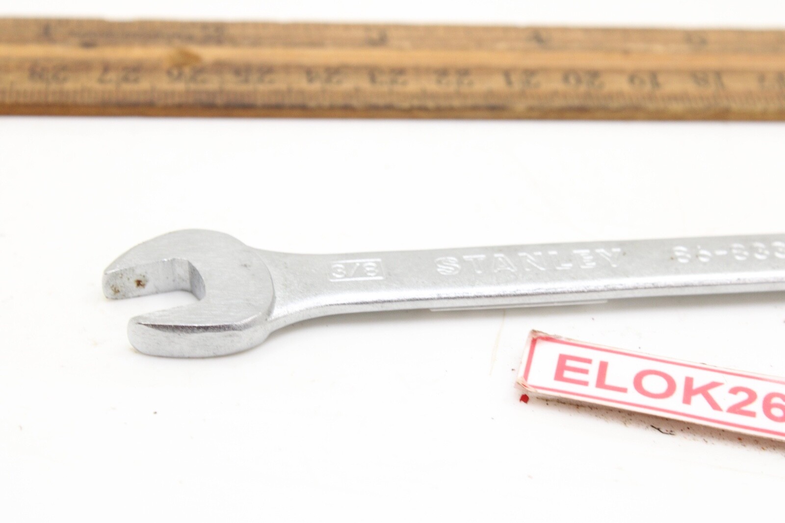 Stanley 86-833 3/8″ 12 Point SAE Chrome Combination Wrench Satin Finish