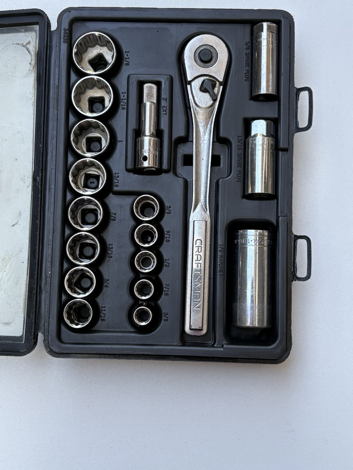 18pcs Vintage Craftsman 1/2” Ratchet ,Socket Set, 1w/ Spark Plug Sockets & Case