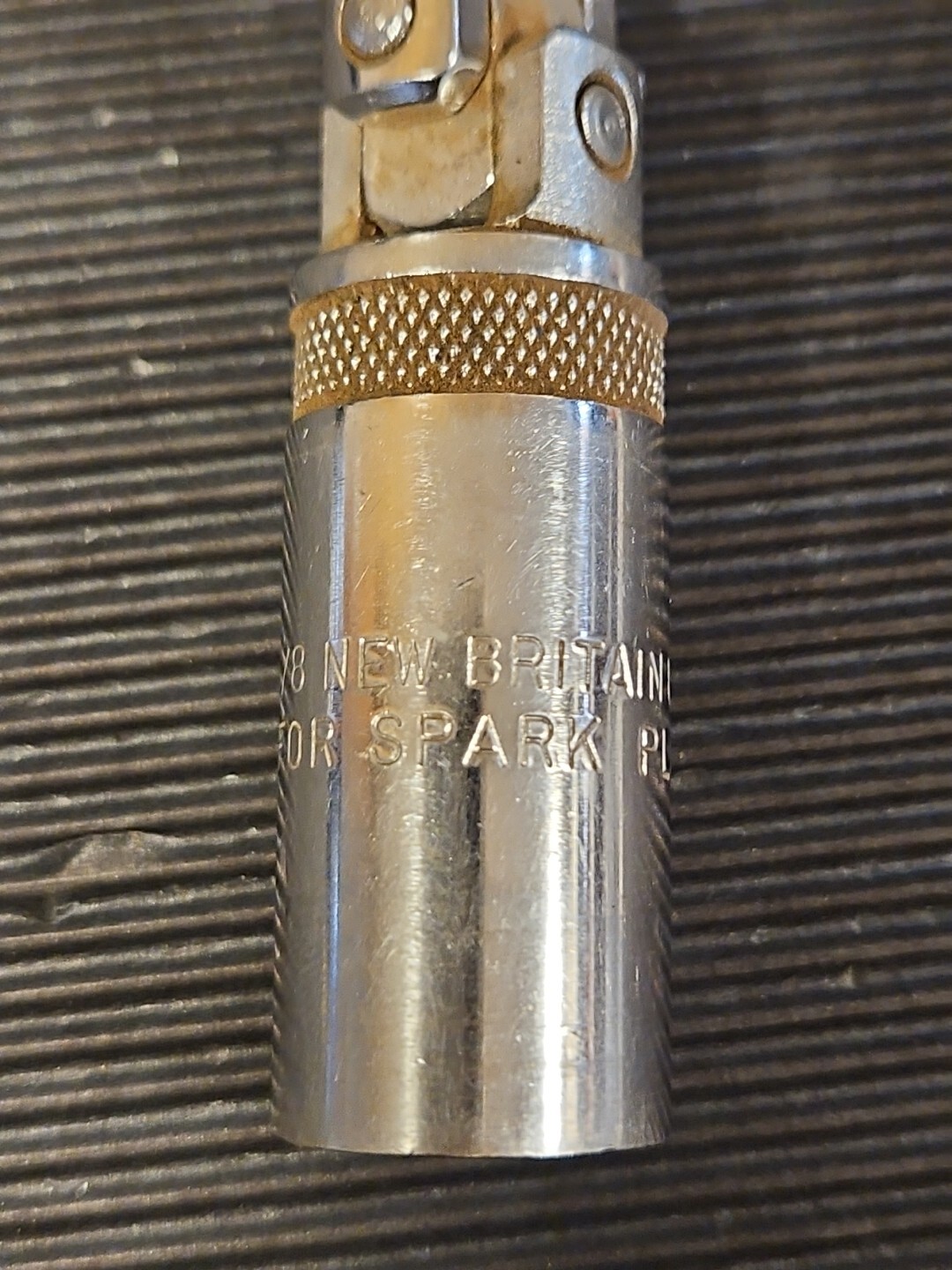 New Britian 5/8 Inch Flex Spark Plug Socket Tool Made in USA 3 Inches Long