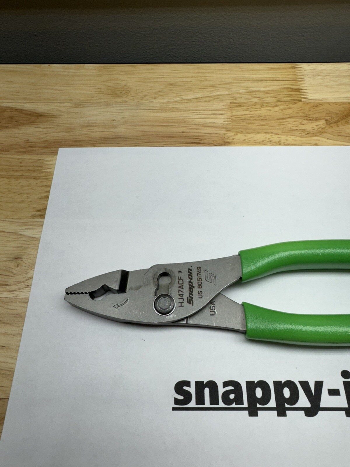 Snap-on Tools USA NEW STYLE GREEN Soft Grip 8″ Flank Jaw Pliers HJ47ACFG