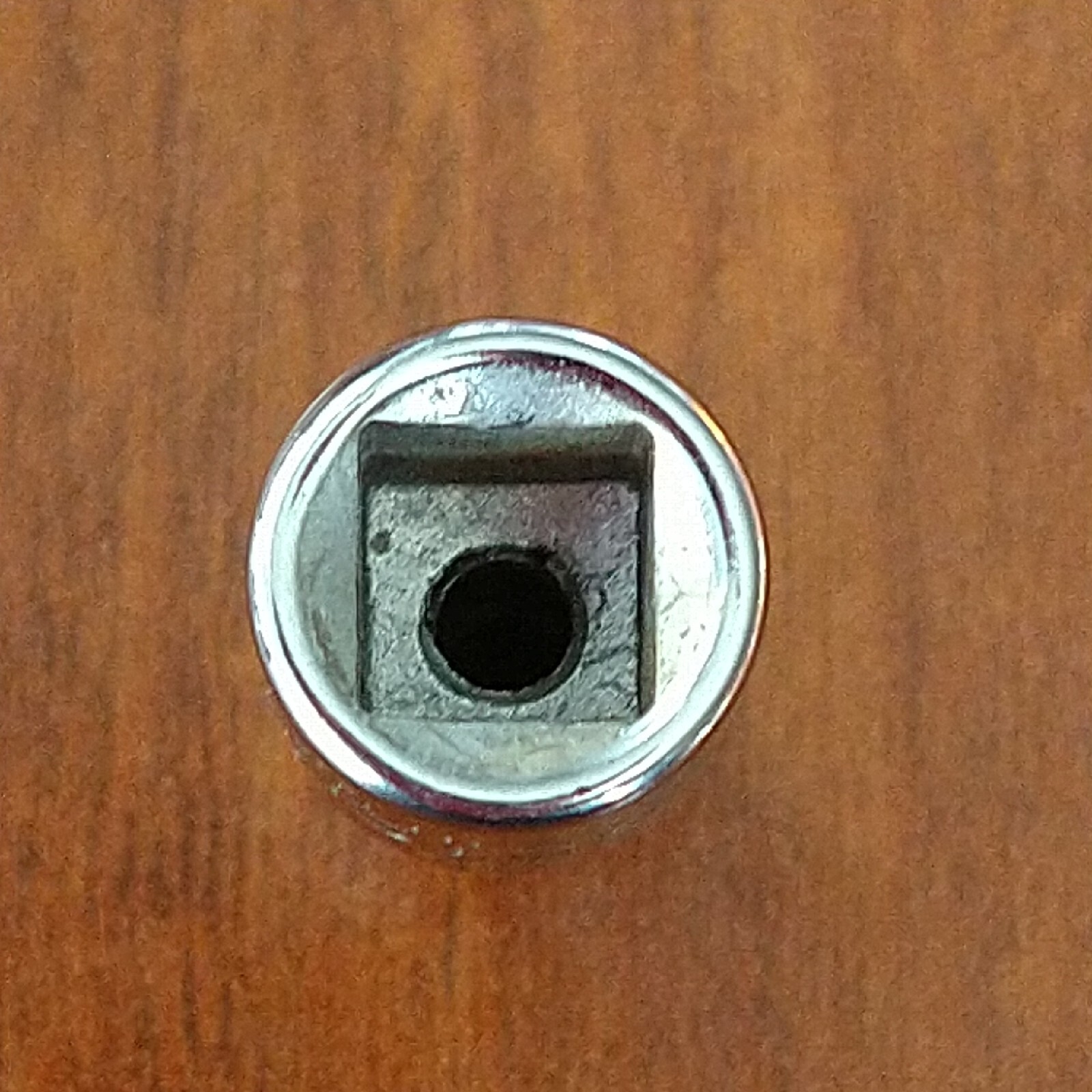 CRAFTSMAN TOOLS USA EE-43481, 1/4″ DRIVE, 5/32″ SOCKET, SHALLOW, 6 POINT.