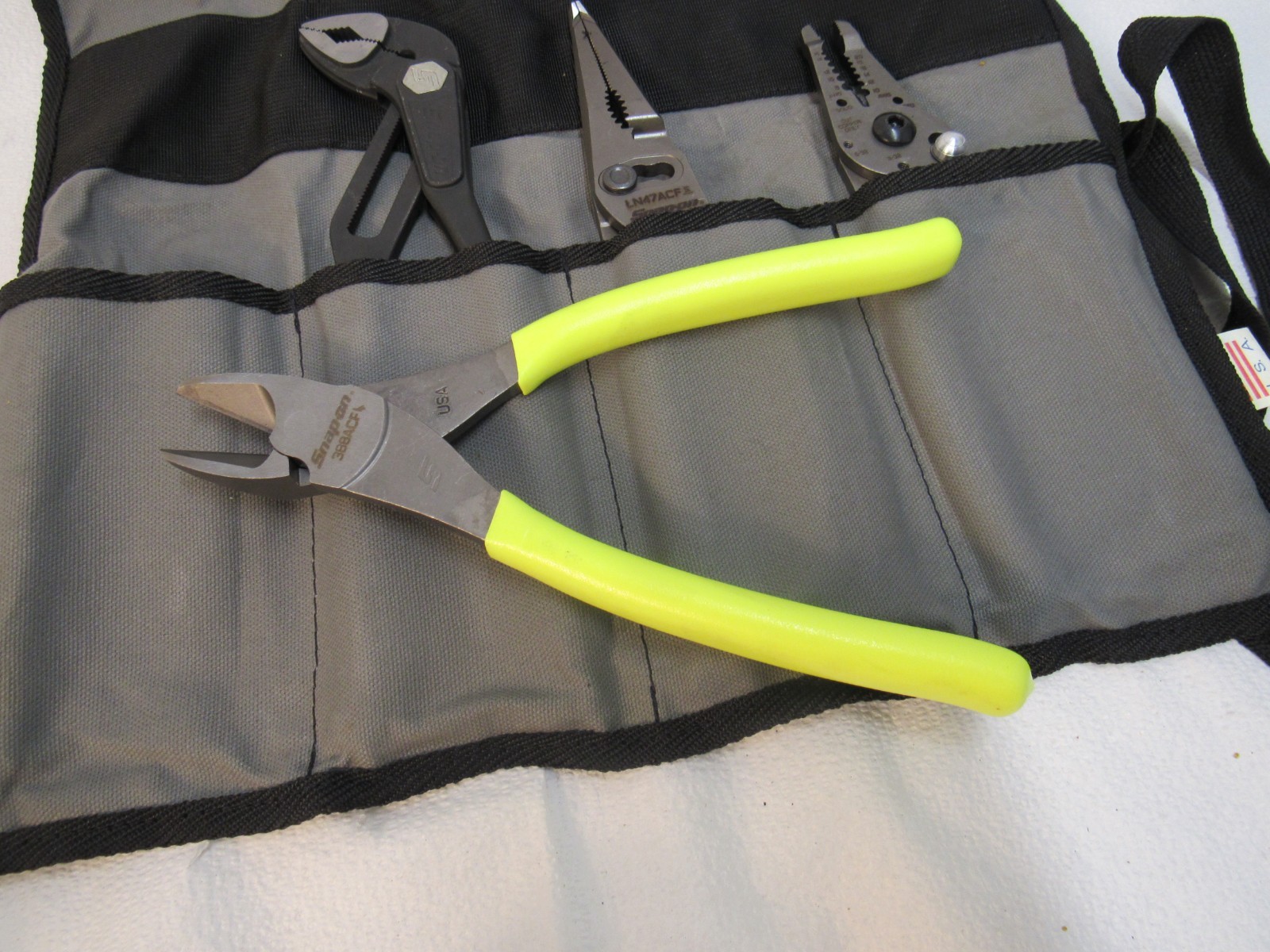 Snap On 4pc Plier Set 388ACF + PWCS9AF + LN47ACF +AWPBX10PL4TGKB1 High Vis Yello