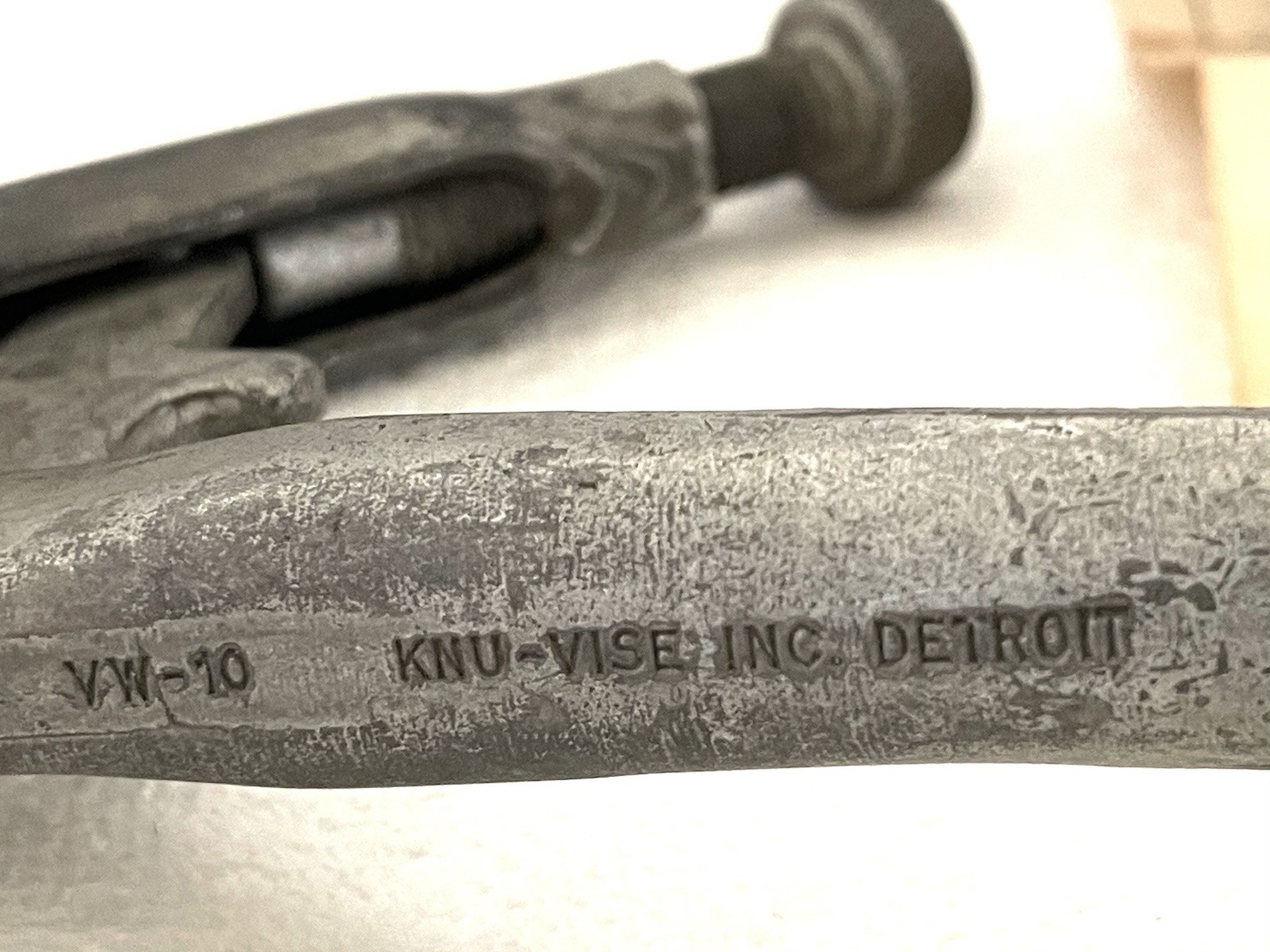 Vintage KNU-VISE USA VW-10 Locking 9 In Vise Grip Pliers VW10 Knu Vise
