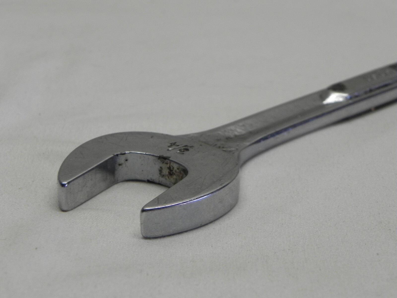 Snap-On VS2024 SAE 5/8» x 3/4» Open End Wrench Measuring 7-7/8» Long