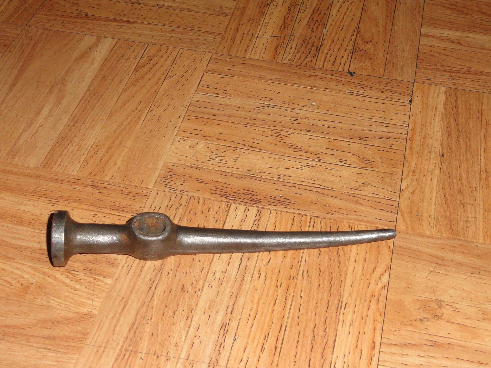Vintage Fairmount 156-GB Curved Pick Auto/Body Hammer Head