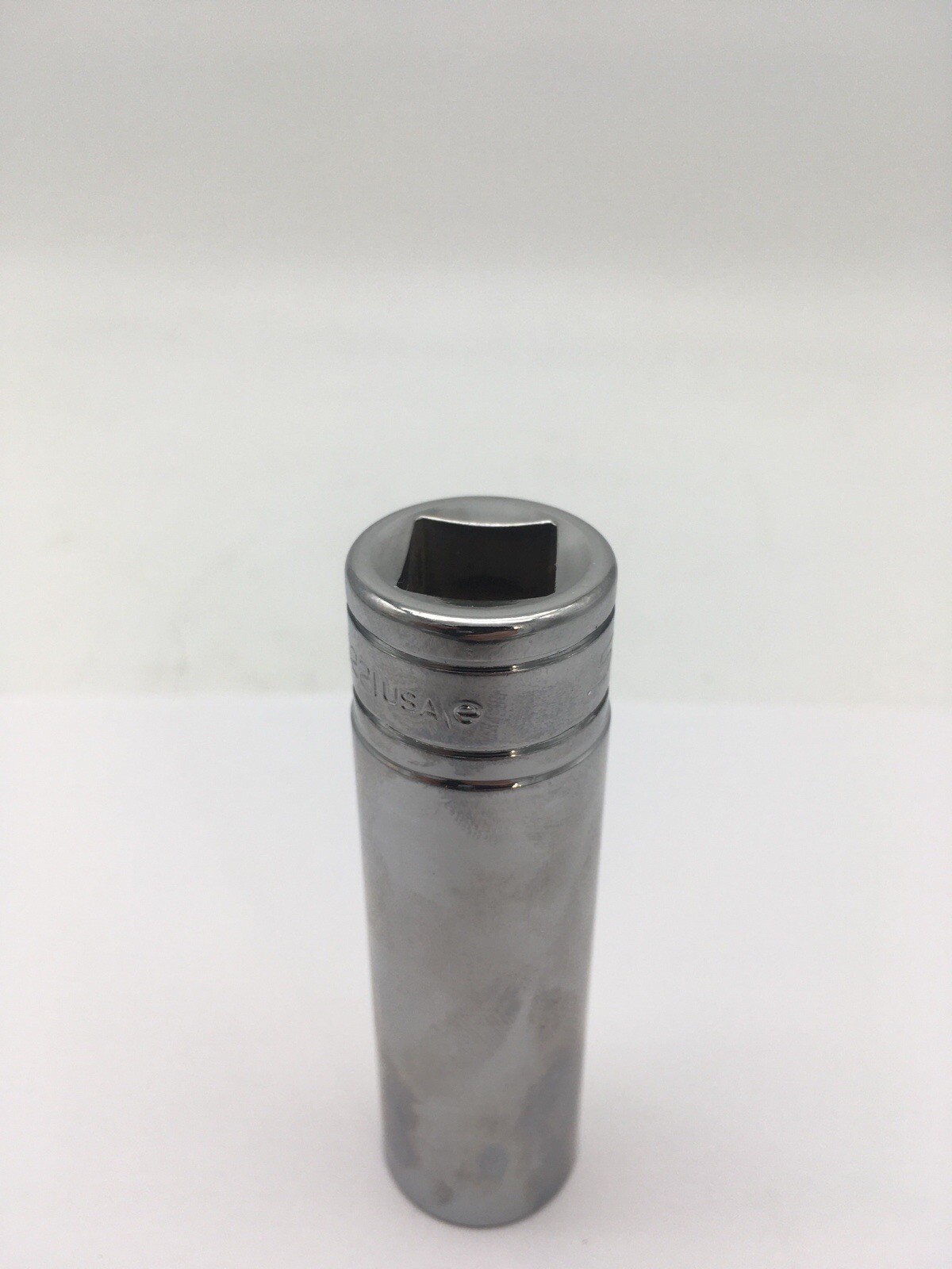 Snap-on Tools TS221 1/2″ Drive 11/16″ SAE Deep 6 Point Socket USA