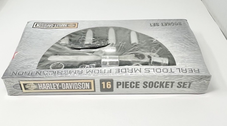 Harley Davidson HD USA 16-Piece Socket Ratchet Set Torn/Open Package As Is Read