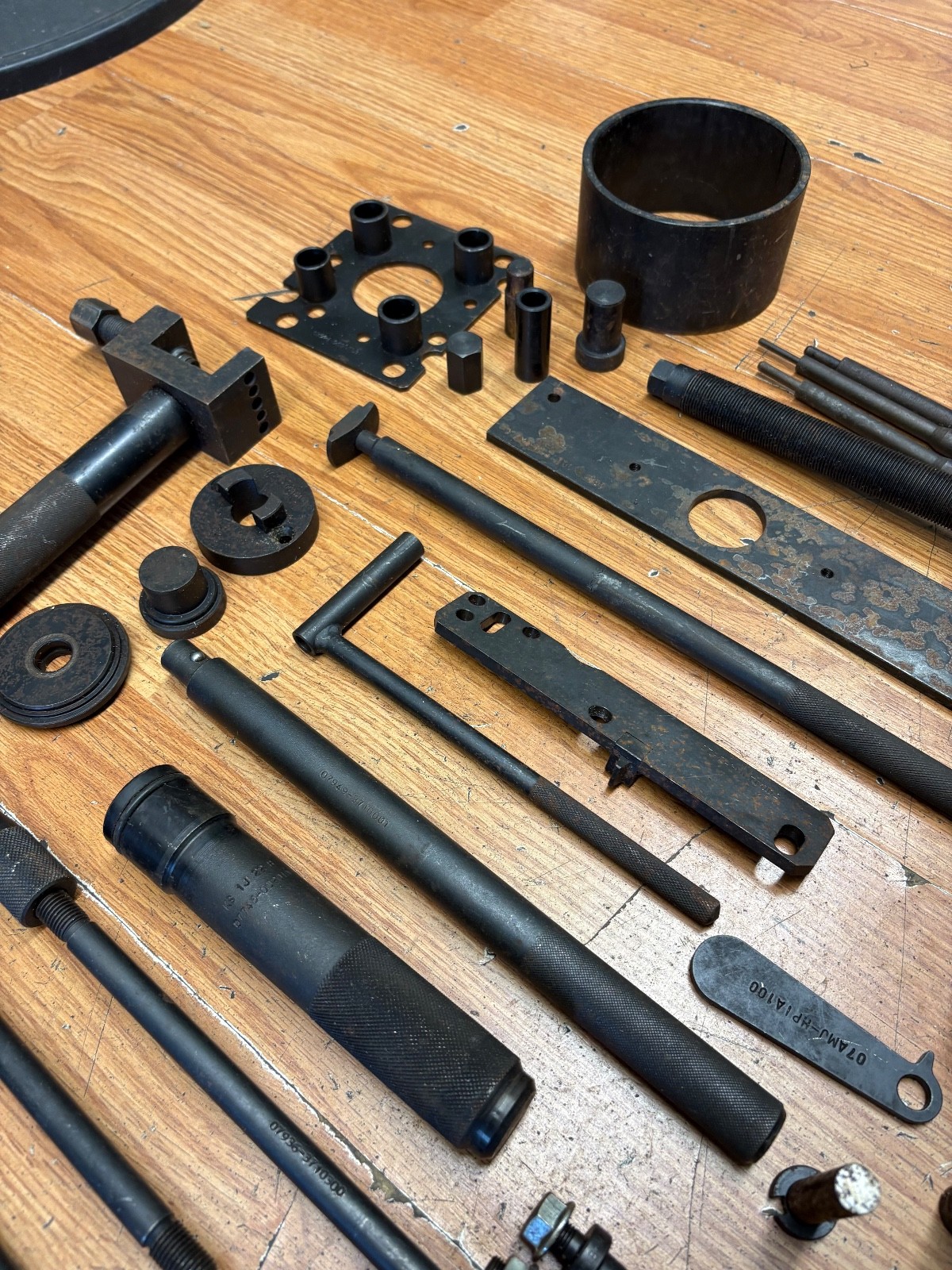 LOT OF OVER 70 OEM HONDA MOTOR SPORTS MECHANICS TOOLS S10