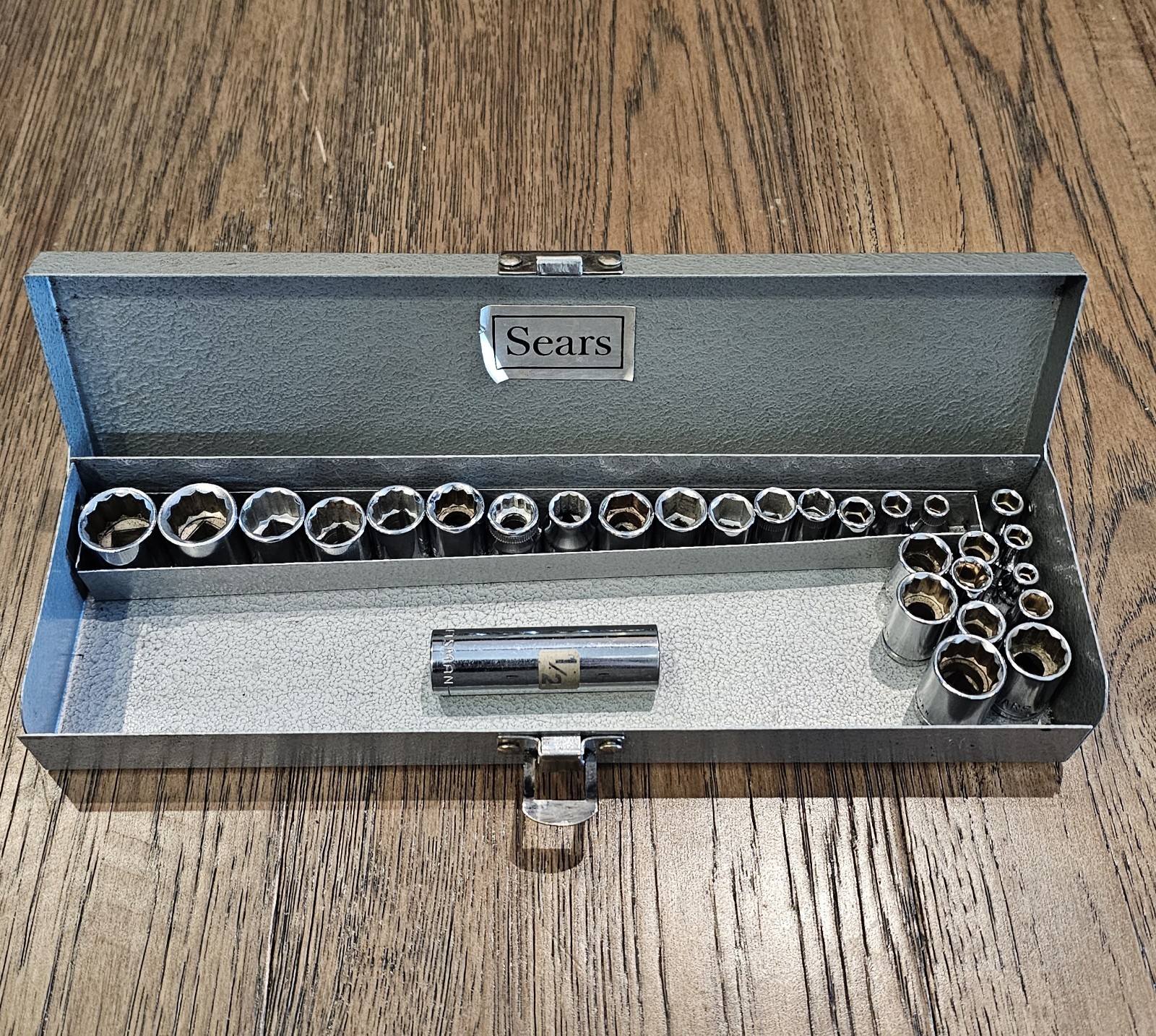 Vintage Craftsman Sears SAE Metric Socket Set W/ Metal Case USA 39 Piece + Case
