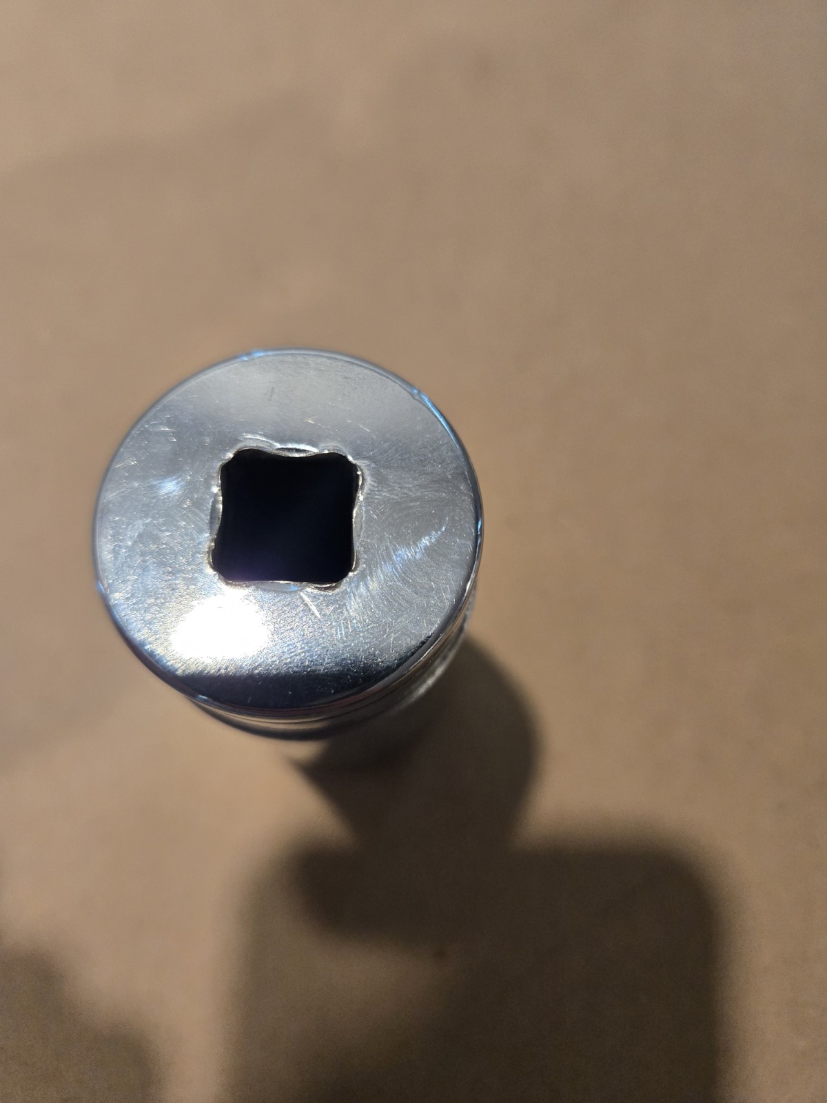 Snap On 1/2″ Drive 1-3/16″ 12PT SAE Deep Chrome Socket USA S381