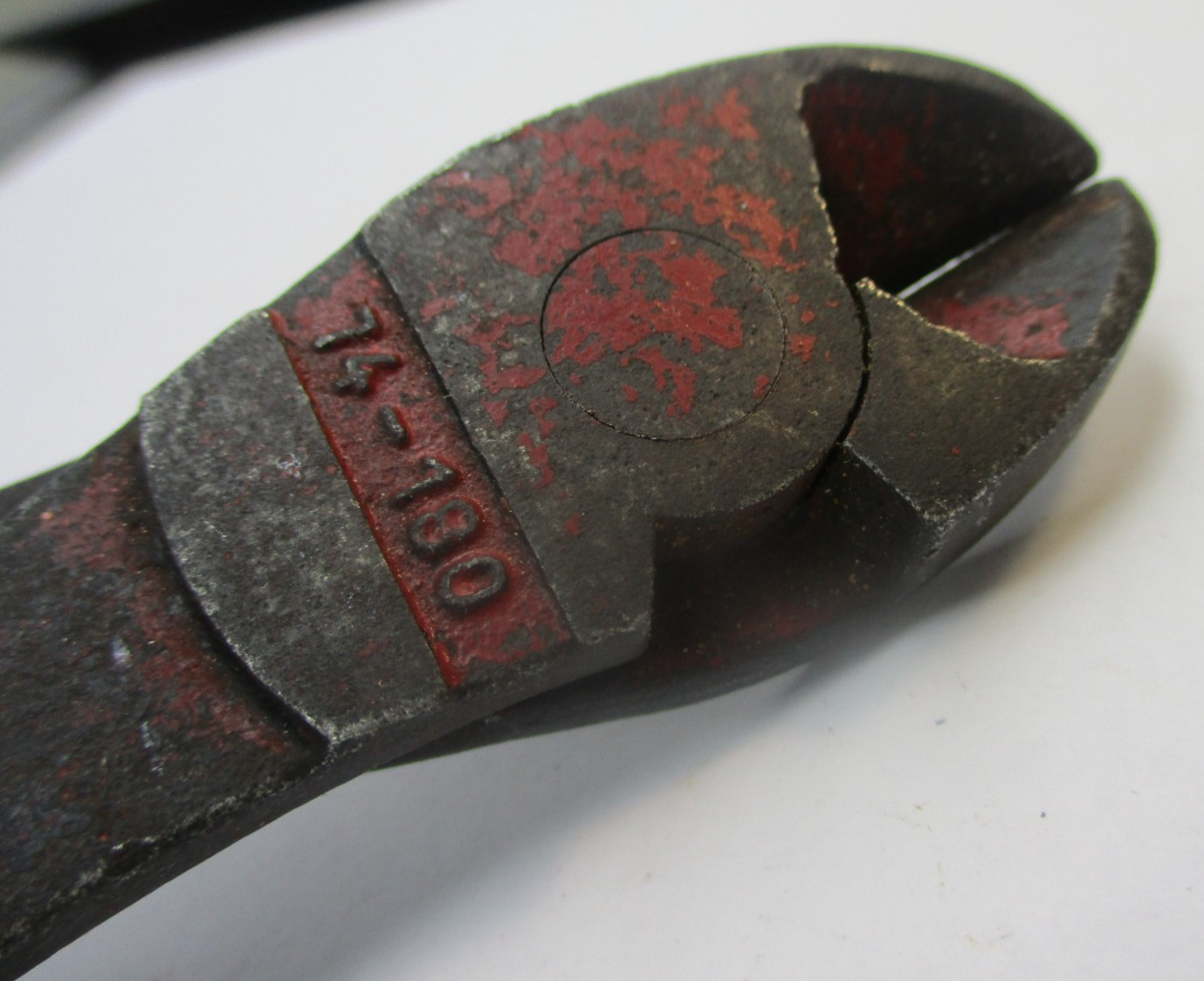 Mac Tools / Knipex 74-180 7-1/4″ Long Diagonal Cutter Pliers