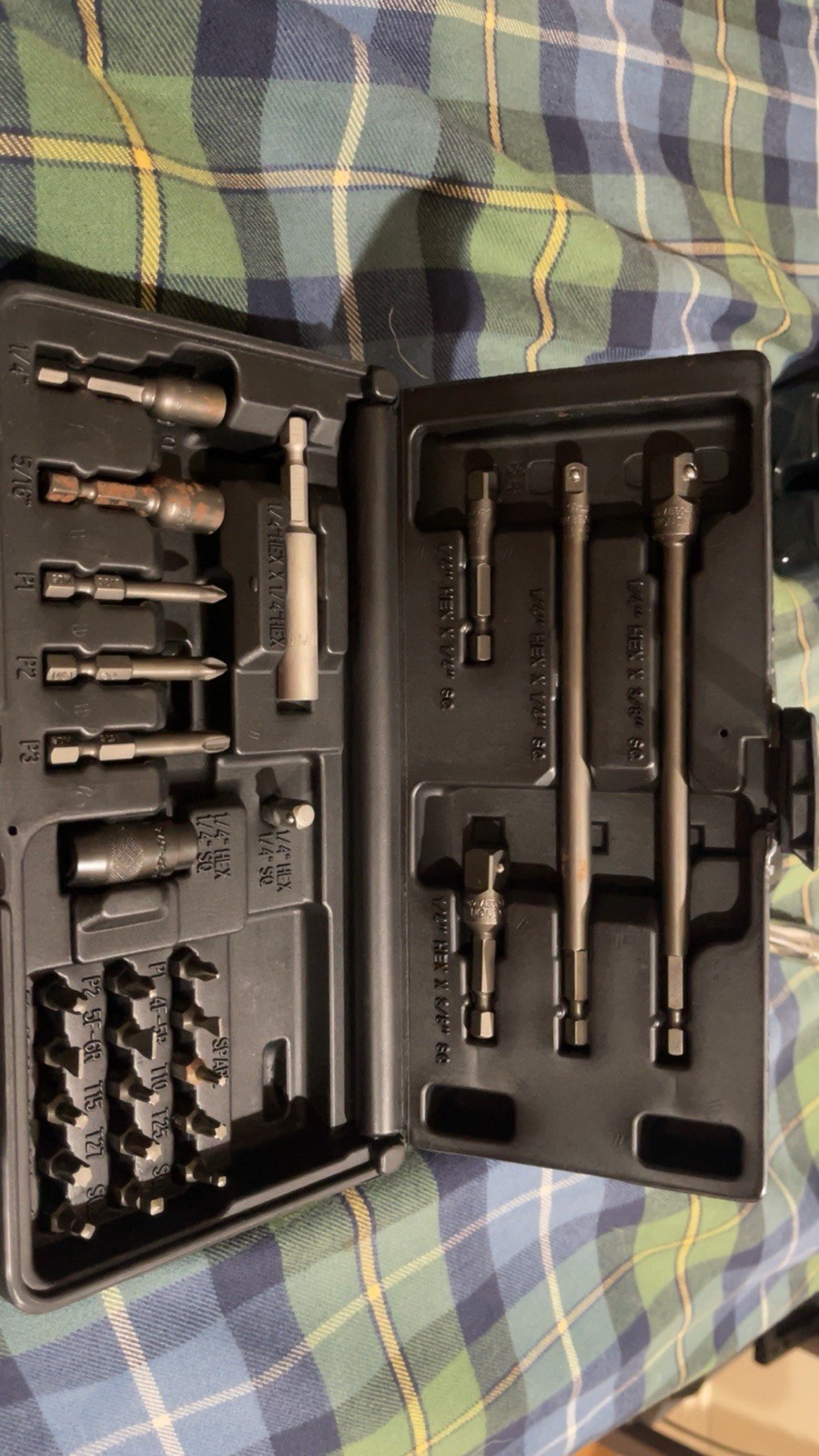 Snap On SDMEXT27K 27 Piece Ball Detent Extension And Bit Set Great Condition