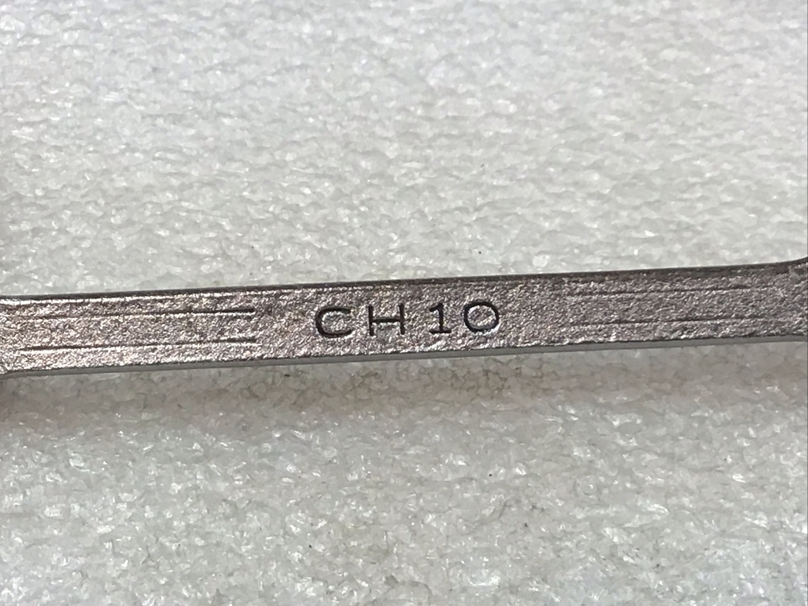 MAC TOOLS#CH10 – 5/16”, SAE, 6 PT., CHROME, SHORT, COMBO. WRENCH (Sabina Ohio)