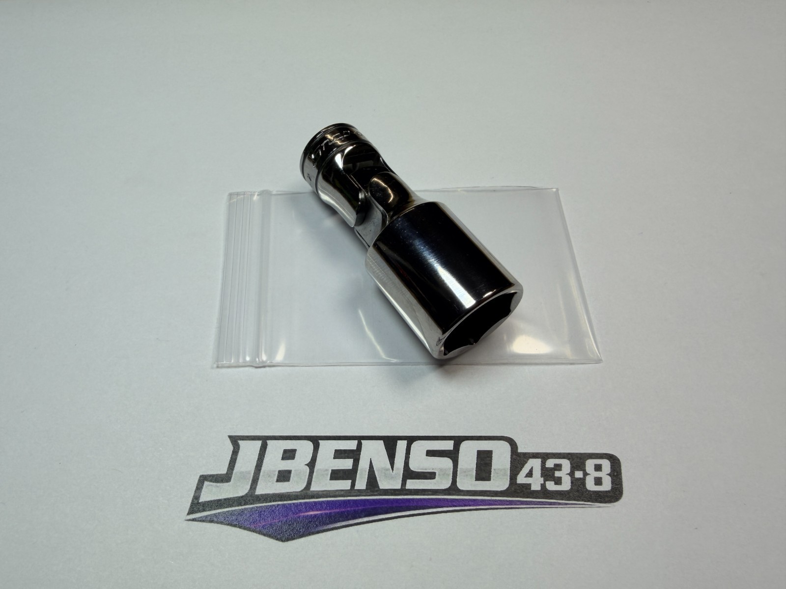 Snap-On Tools NEW 3/8″ Drive 11/16″ SAE 6pt Deep Chrome Swivel Socket FSU22