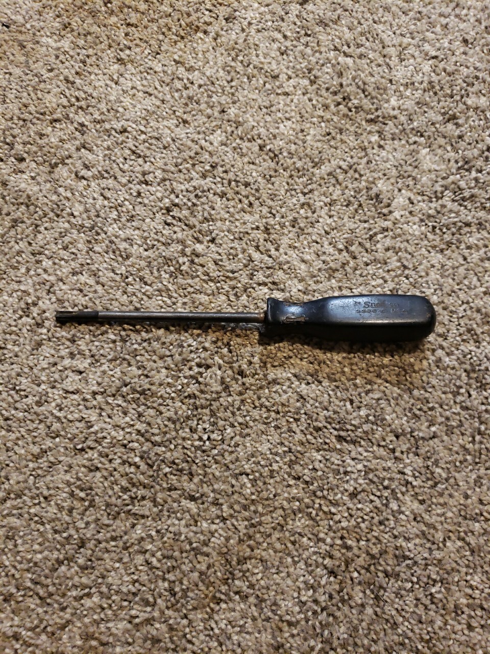 Snap On SSDC8 Clutch Head 7.25″ Shank Screwdriver Hard Handle – Black –