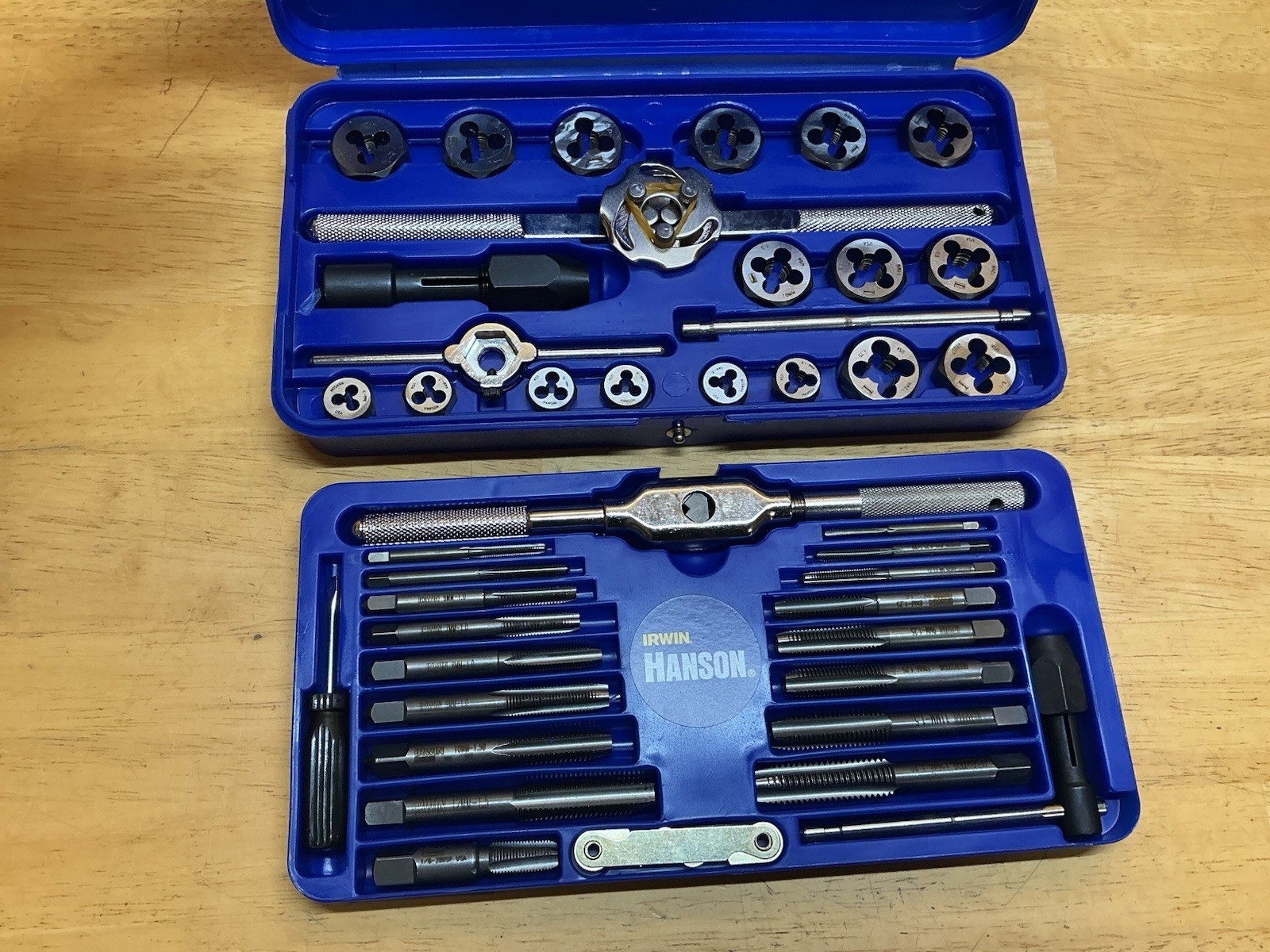 Irwin Hanson 26317 41 Pc. Metric Hex Tap & Die Set (3mm-12mm)