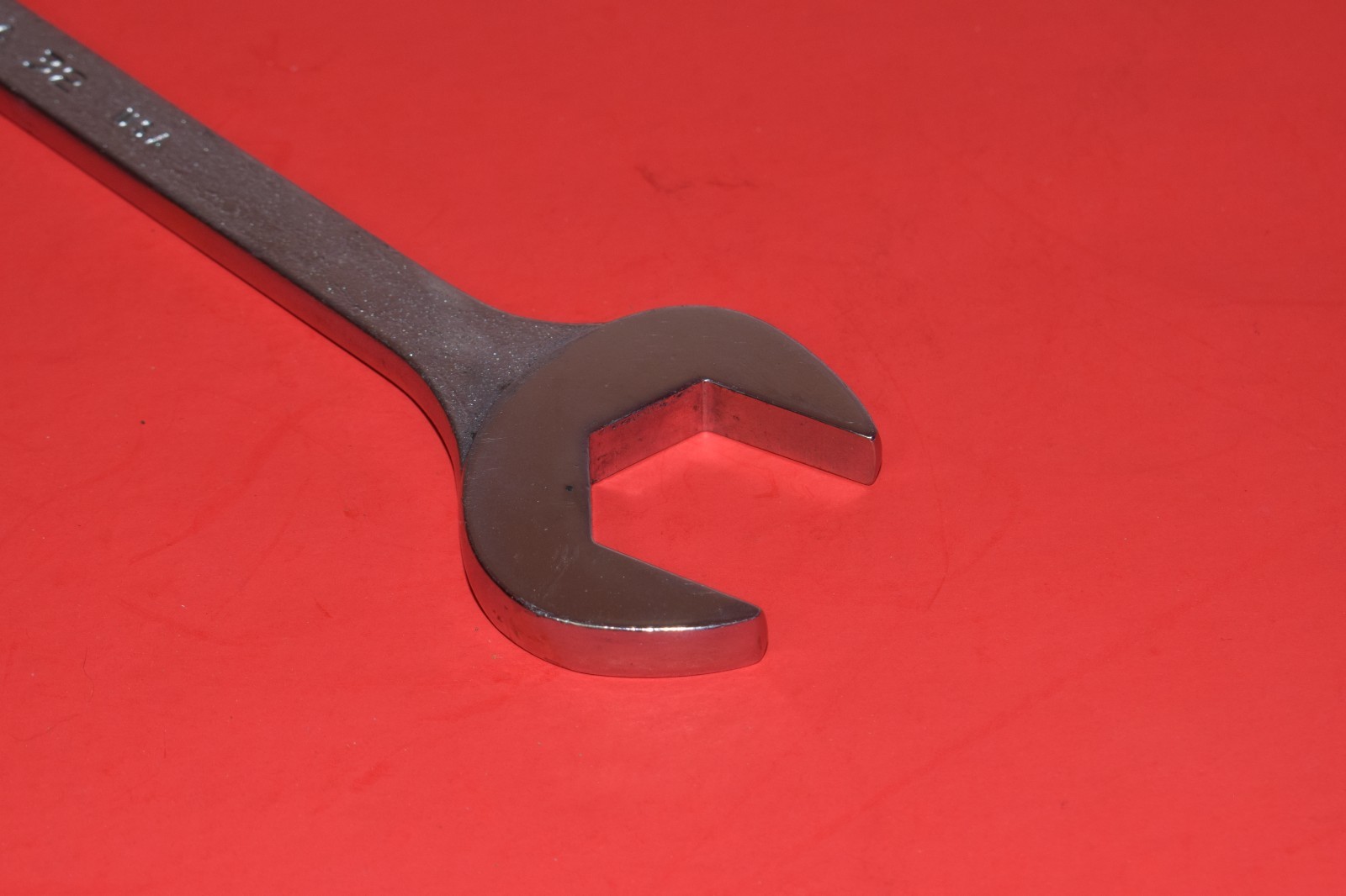 MAC Tools SAE Double Open 15° & 60° Offset 1″ Four Way Angle End Wrench DA32