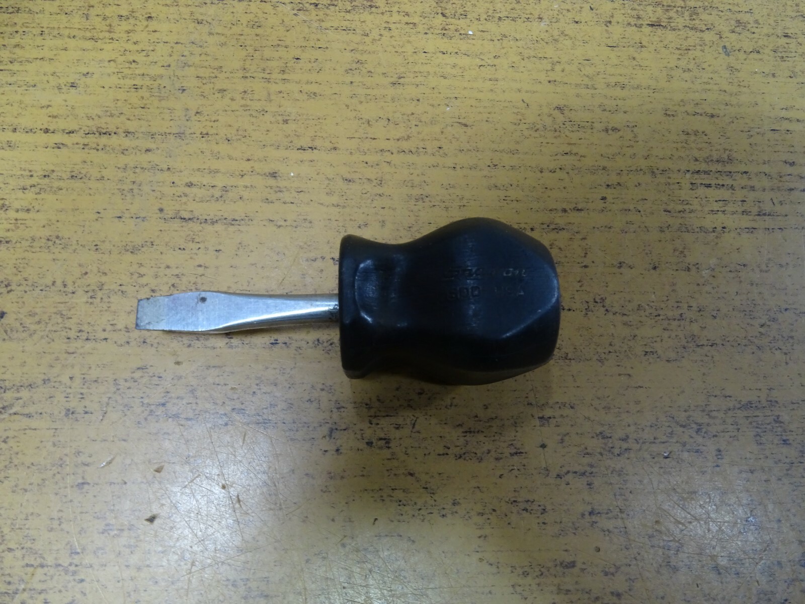 Snap-on USA SDD1 Stubby Slotted Flat Head Hard BLACK Handle Screwdriver